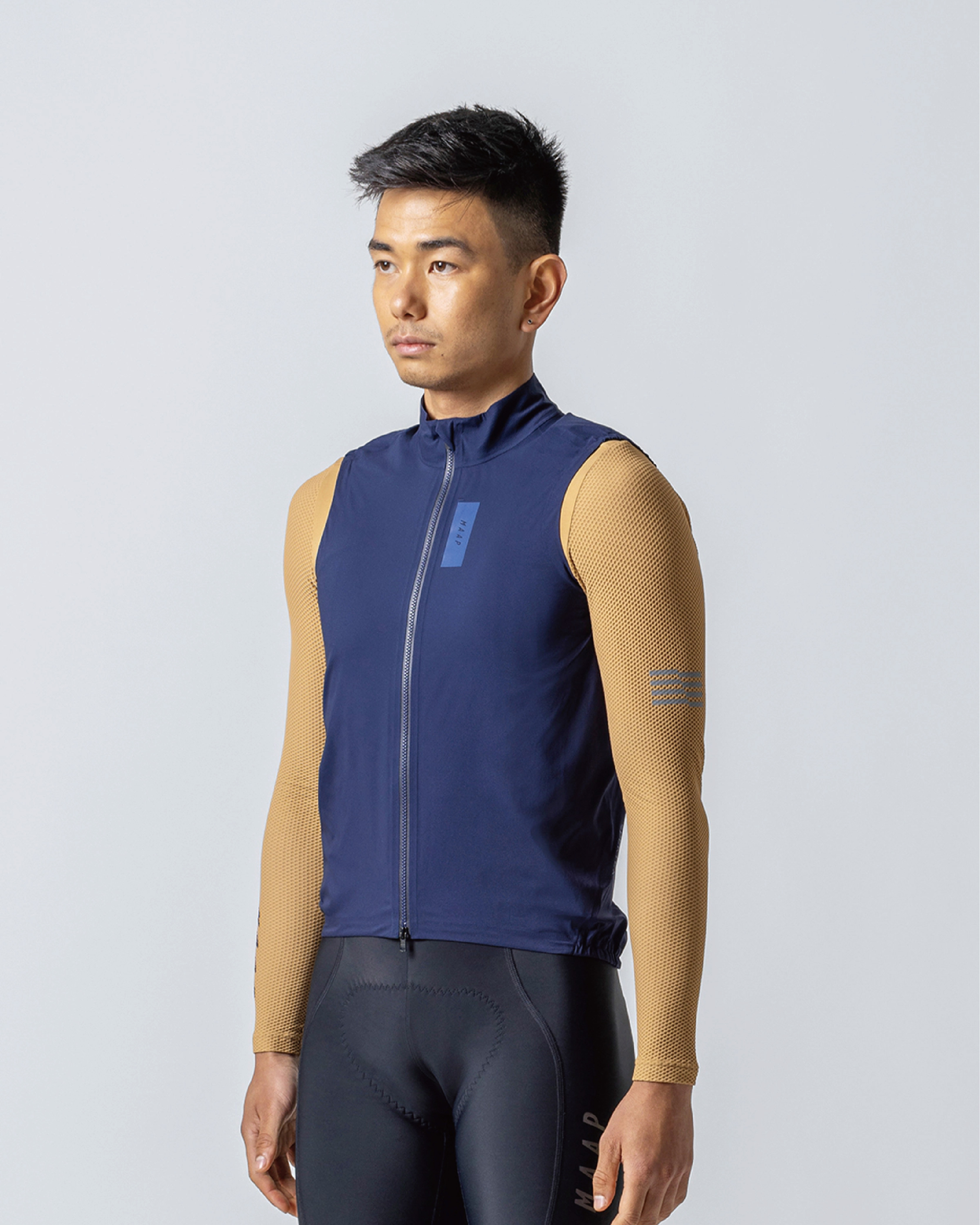【MAAP】Atmos Vest Navy 男性防水背心 海軍藍