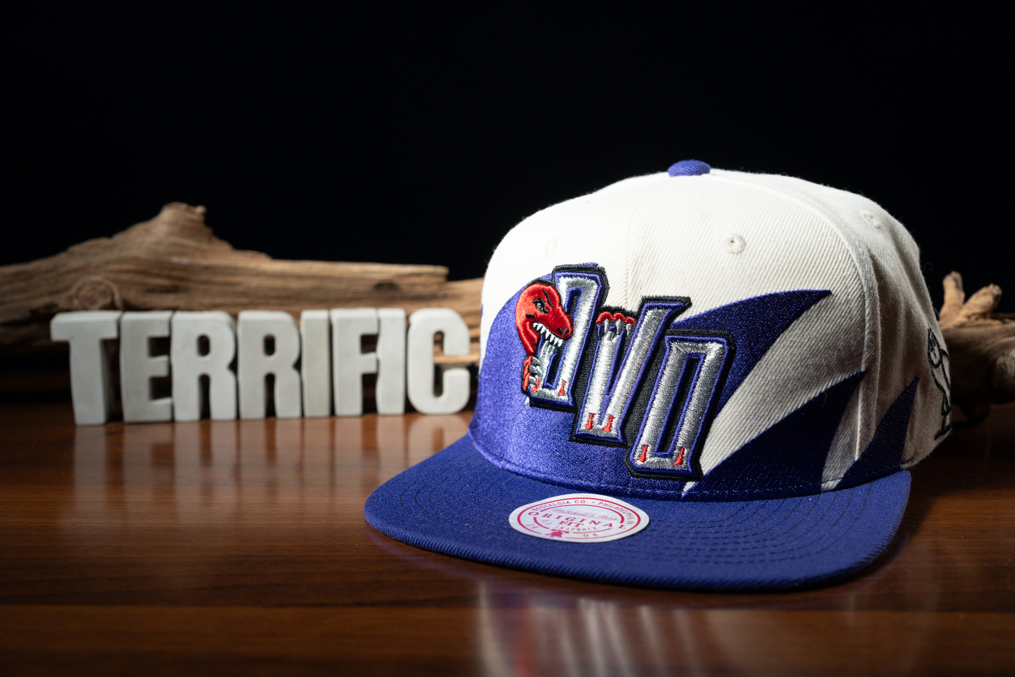 NBA帽子 Toronto Raptors 多倫多暴龍 聯名款 OVO 白底紫爪 棒球帽 M&N 可調式 全新