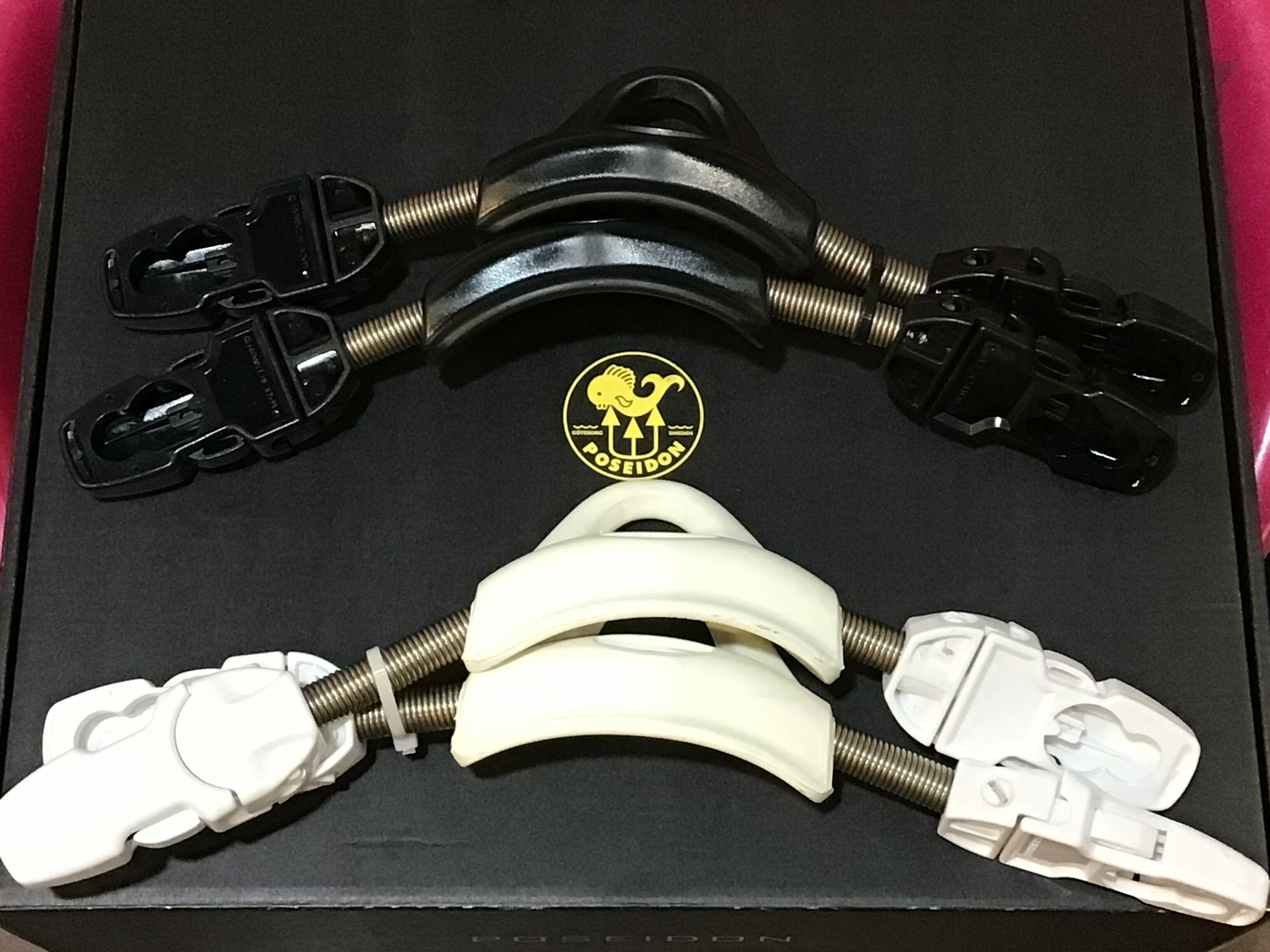 悠潛 四線金剛Apollo 通用蛙鞋不鏽鋼彈簧帶