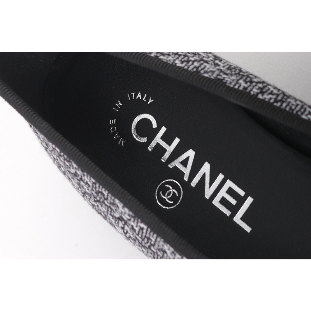 【CHANEL】蝴蝶結拼色娃娃鞋 37.5(黑色/白色) G02819 Y55225 K2794