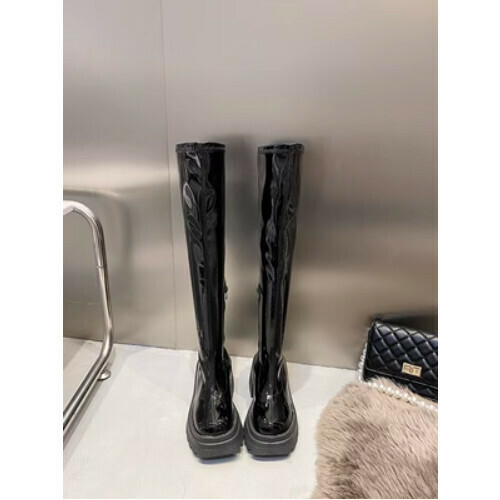 Patent leather platform boots (high)
