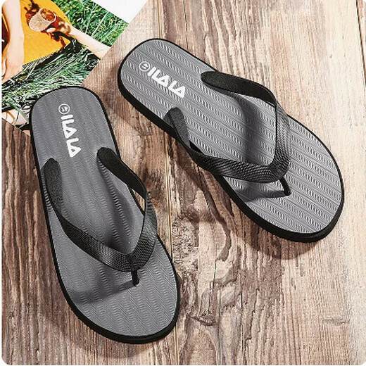 Flip-on non-slip sports sandals (rubber sole)