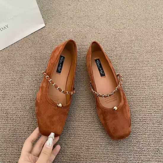 Shallow mouth suede beanie shoes