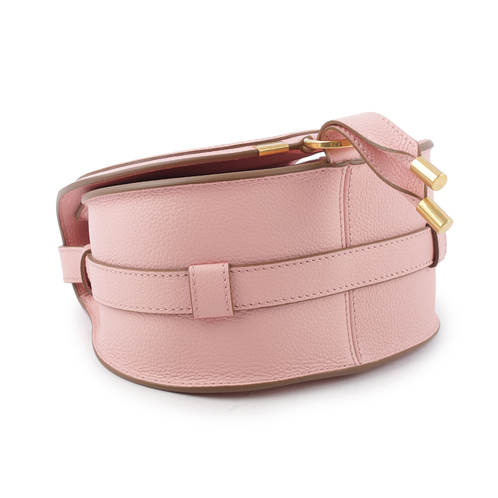 【CHLOE'】Small Marcie 粒面牛皮鈴鼓包(花瓣粉) CHC22AS680I31 6L8