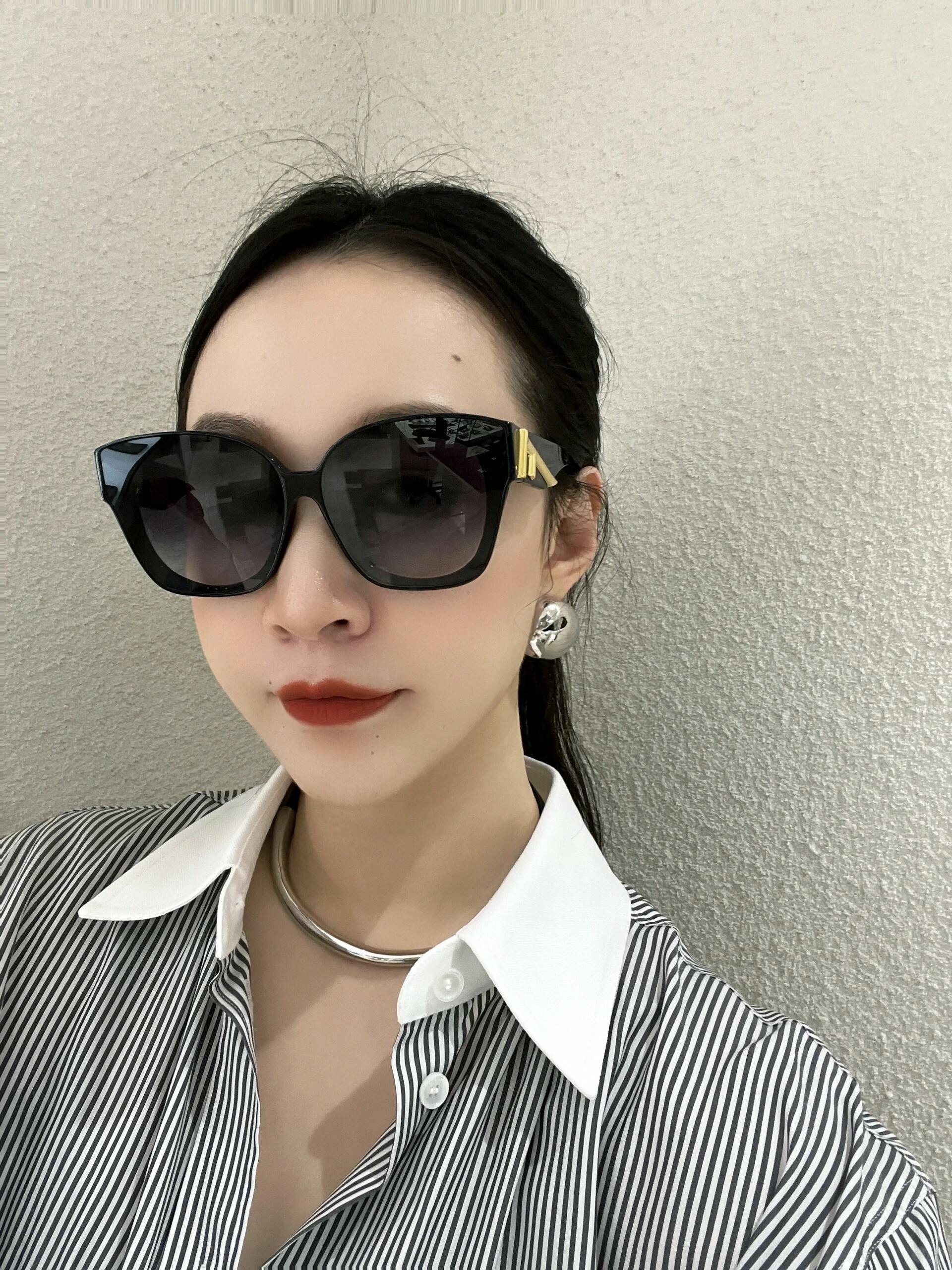 FENDI - FE40098F／01W