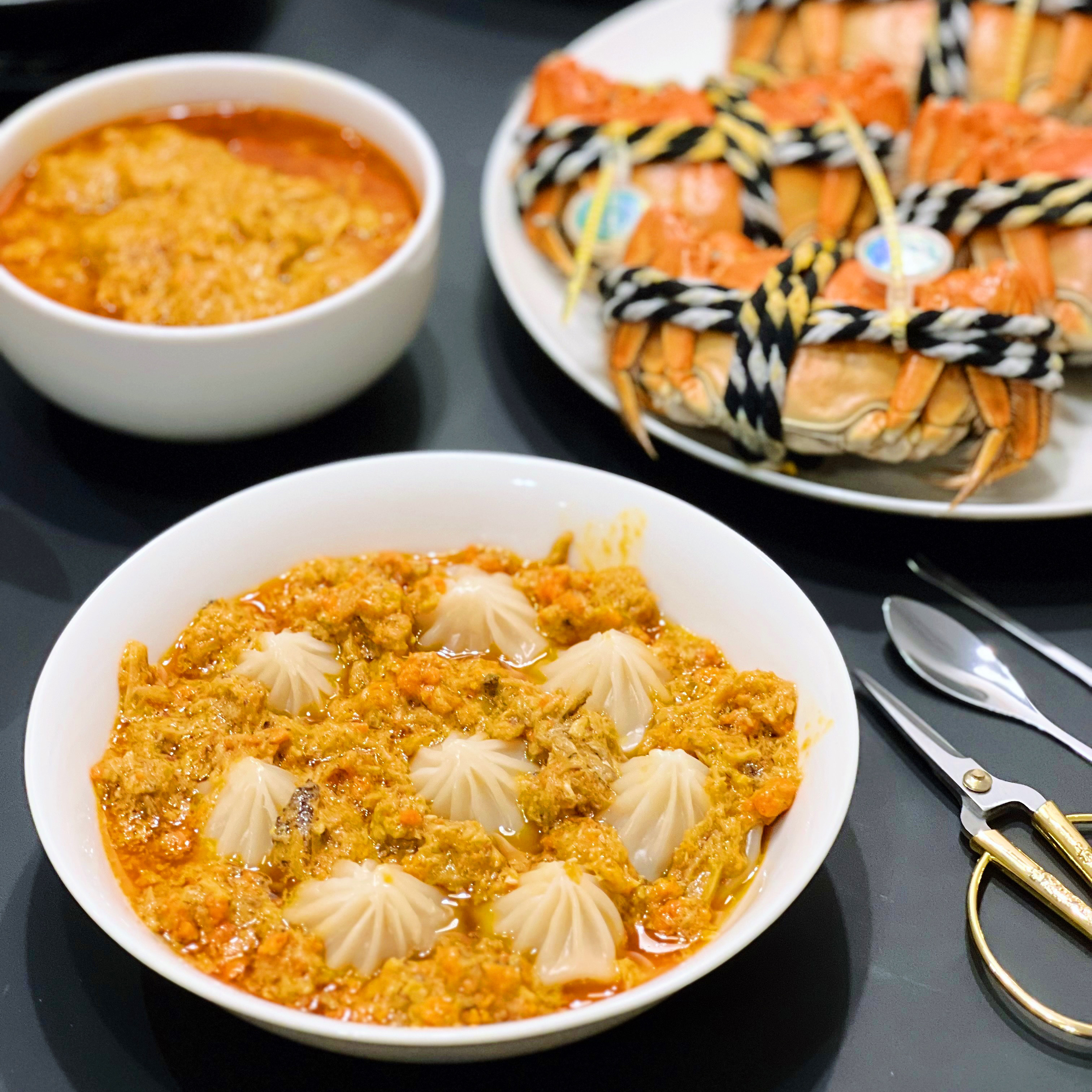 金裝大閘蟹粉 & 小籠包套裝 (各2盒）