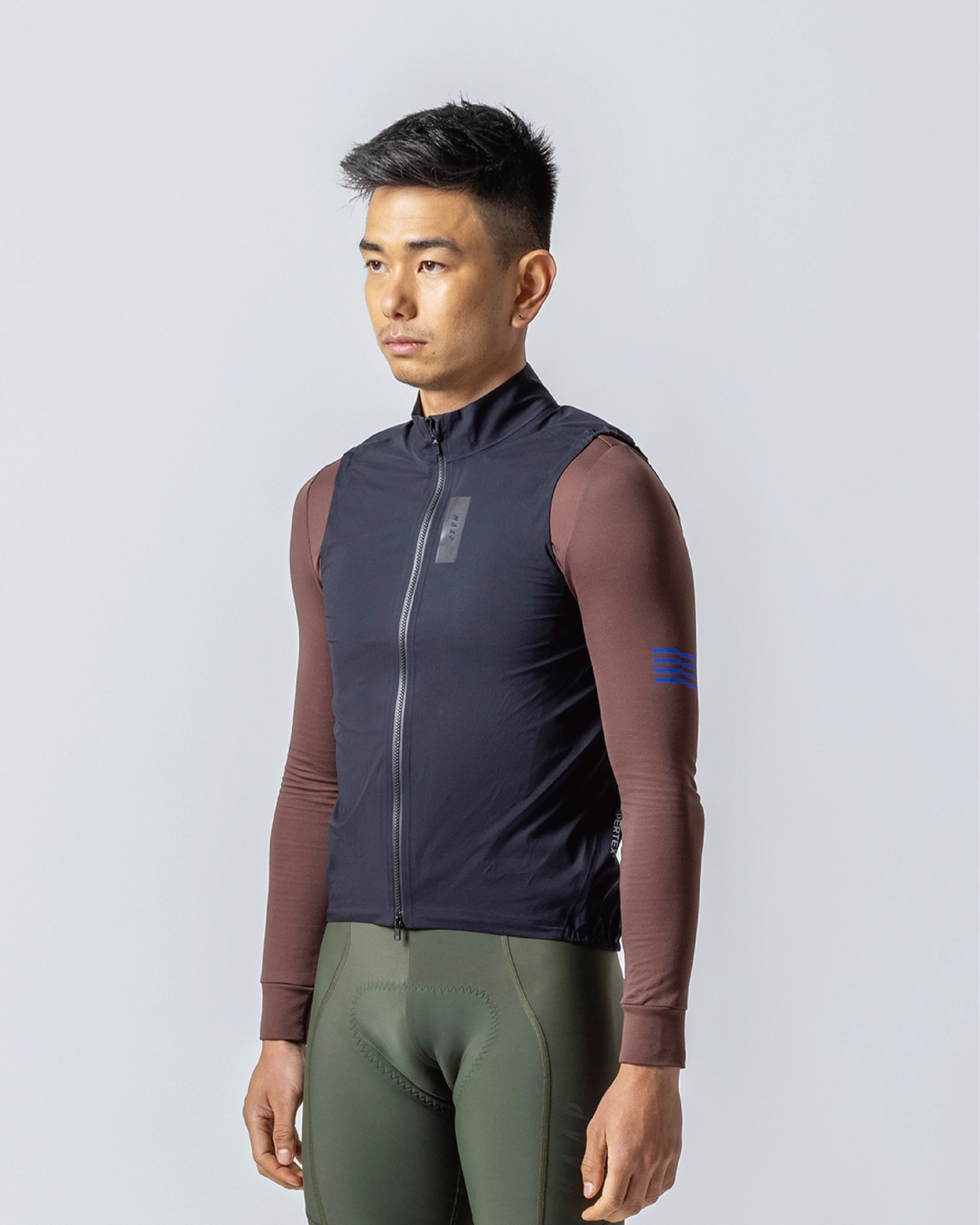 【MAAP】Atmos Vest Black 男性防水背心 黑
