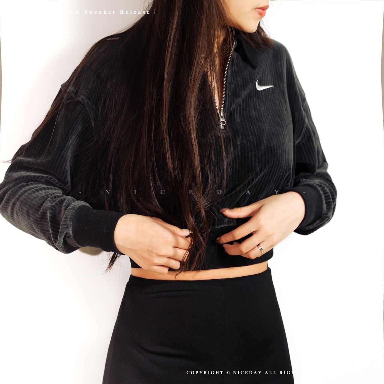 【 零碼出清 】Nike NSW Velour 燈芯絨 短版長袖上衣 女款 DQ5939-010