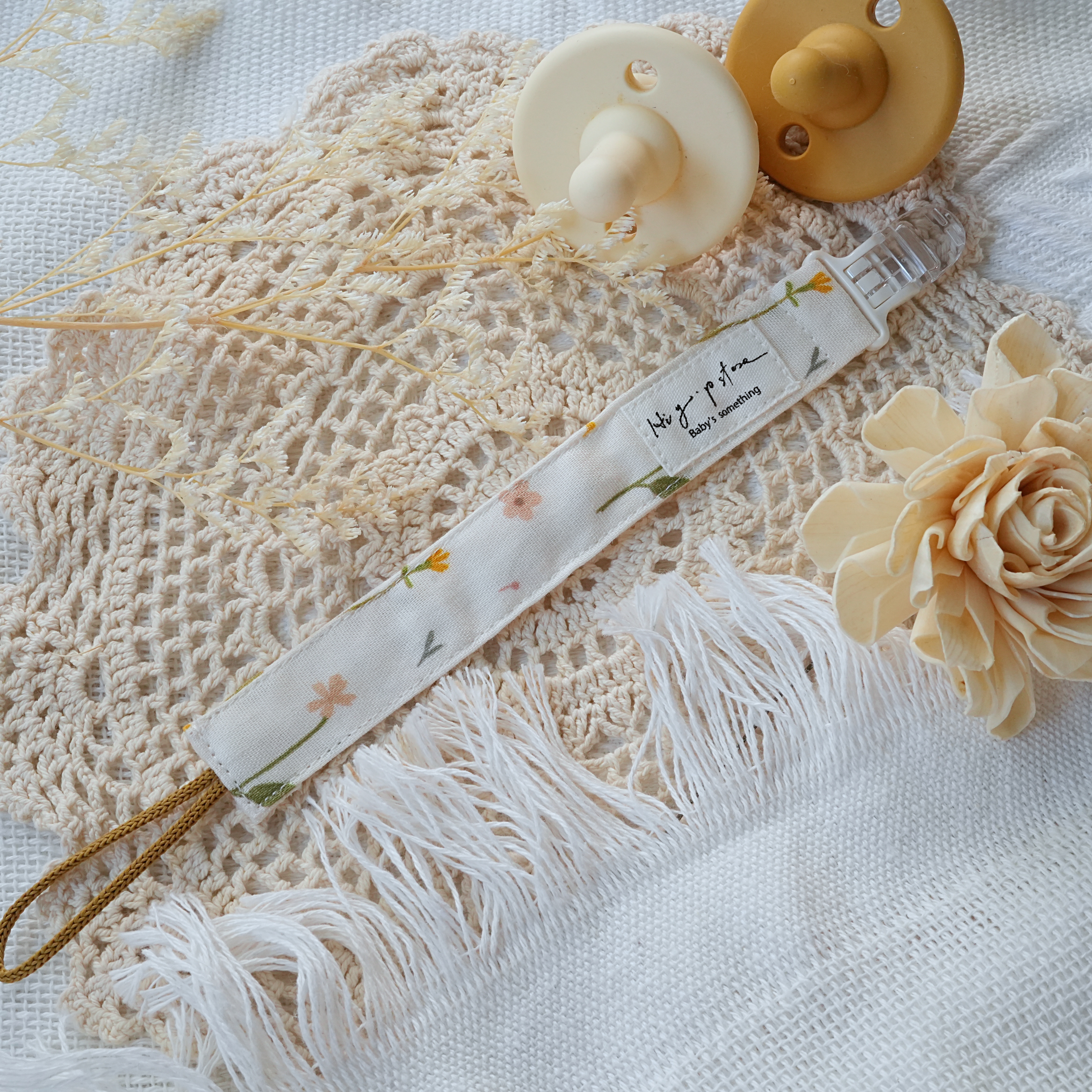 Hi Y.P store-鱷魚夾-獨家設計款-清新植花