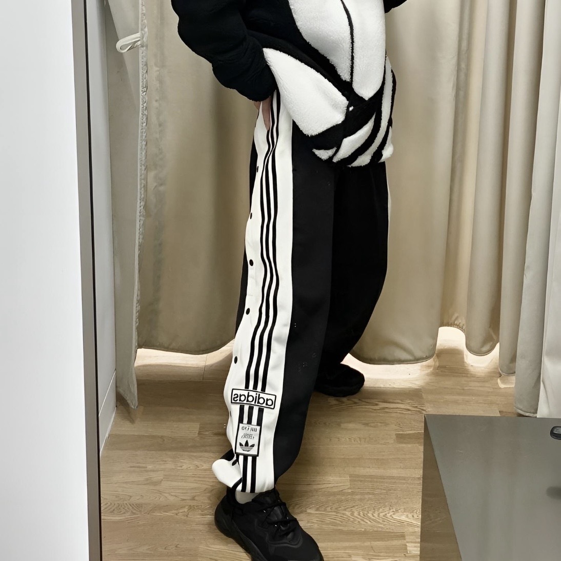 Adidas OG 三葉草 排釦 運動褲 寬褲 IC8129