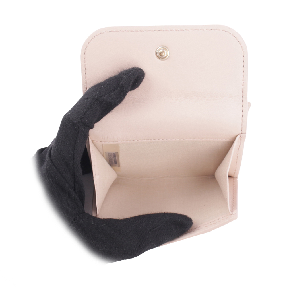 【CHLOE'】Sense 刺繡標誌小款三折短夾(灰粉色) CHC23AP875I10 6J5