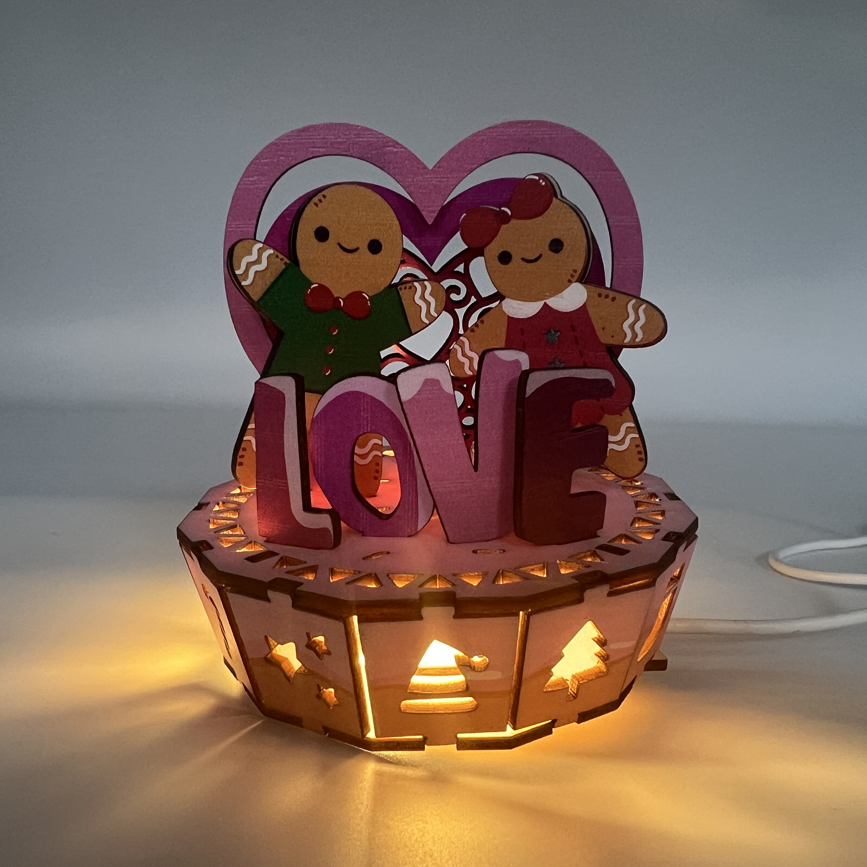 Team Green 3D Plywood Puzzle - Christmas Moodlight Gingerbread Couple