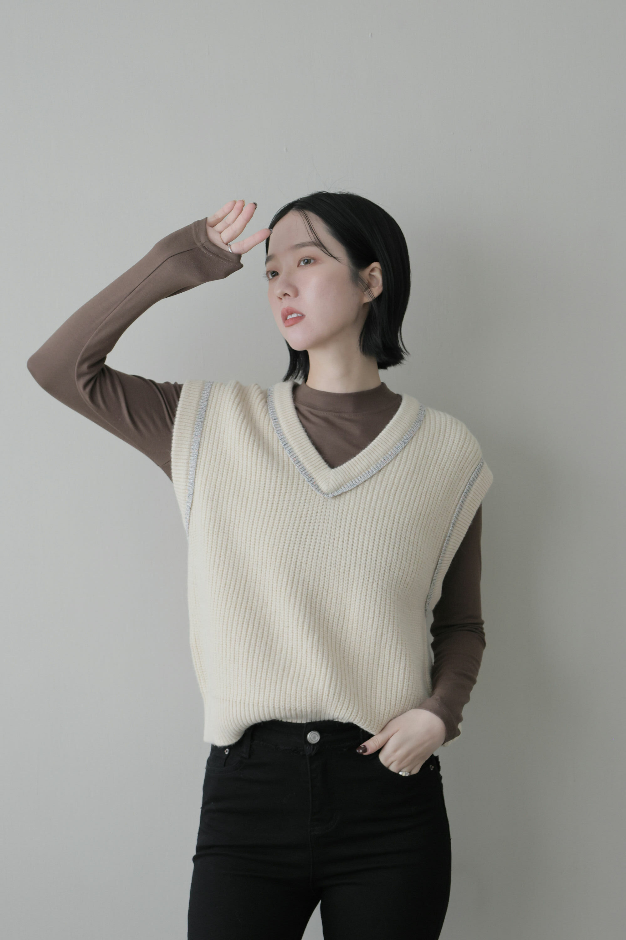 SALE500 銀絲滾邊針織背心