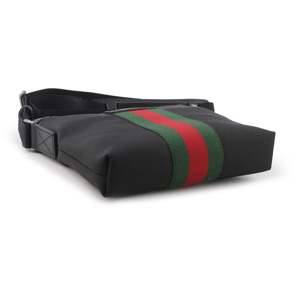 【GUCCI】綠紅織帶帆布小款郵差斜背包(黑色) 631195 KWT7N 1060