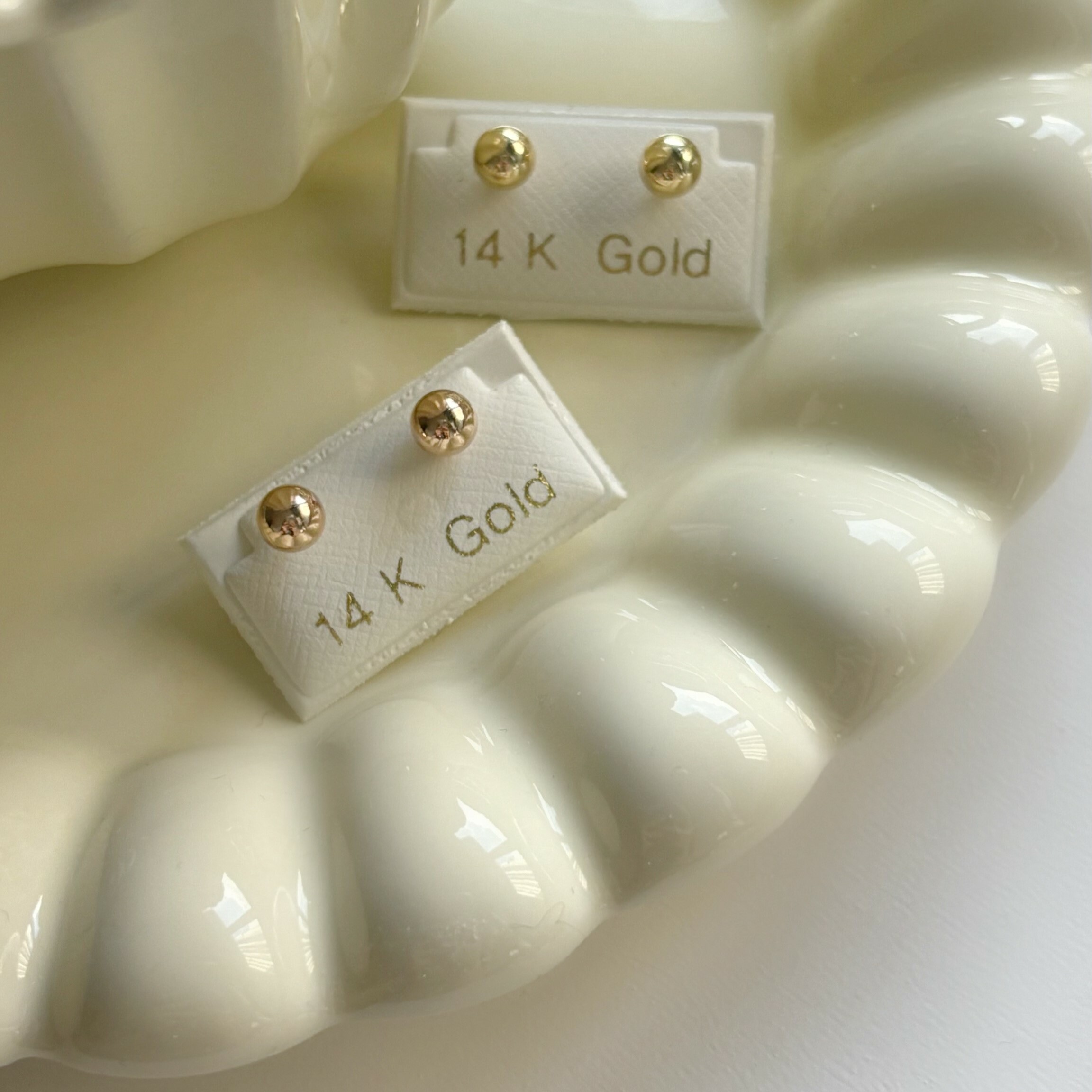 14K小金球轉珠耳環(單)