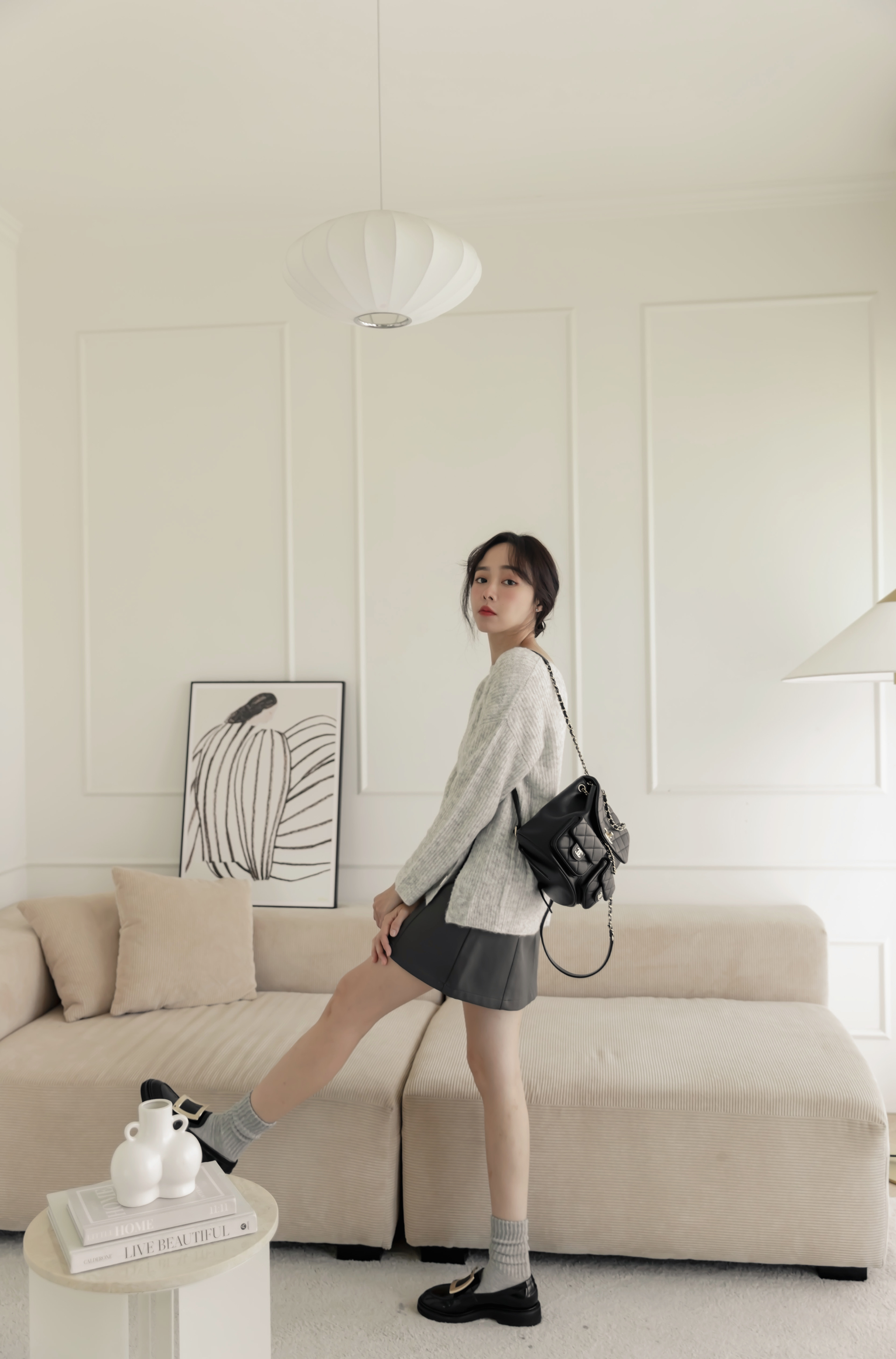 軟綿微平口開衩毛衣-淺花灰