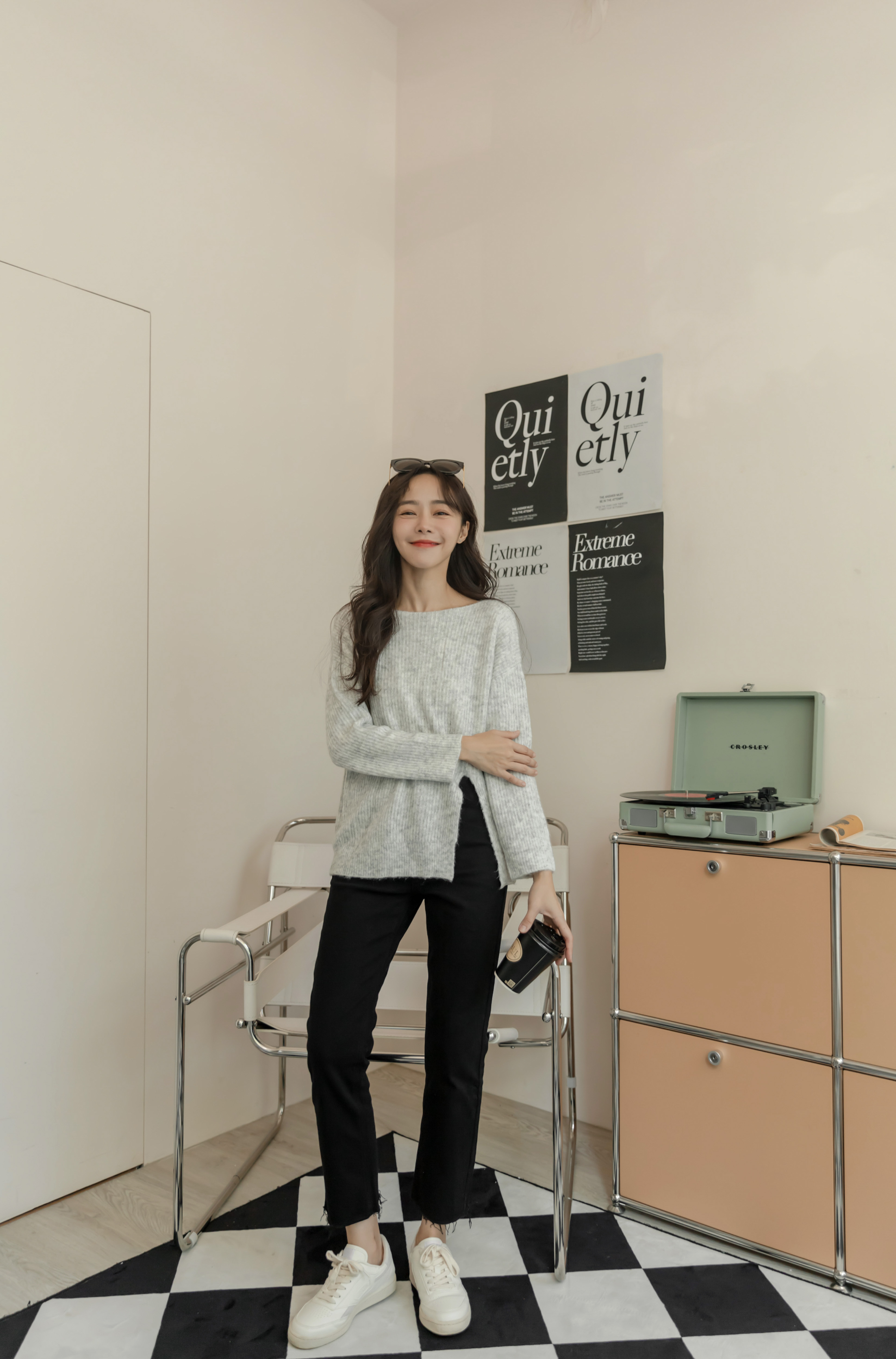 軟綿微平口開衩毛衣-淺花灰