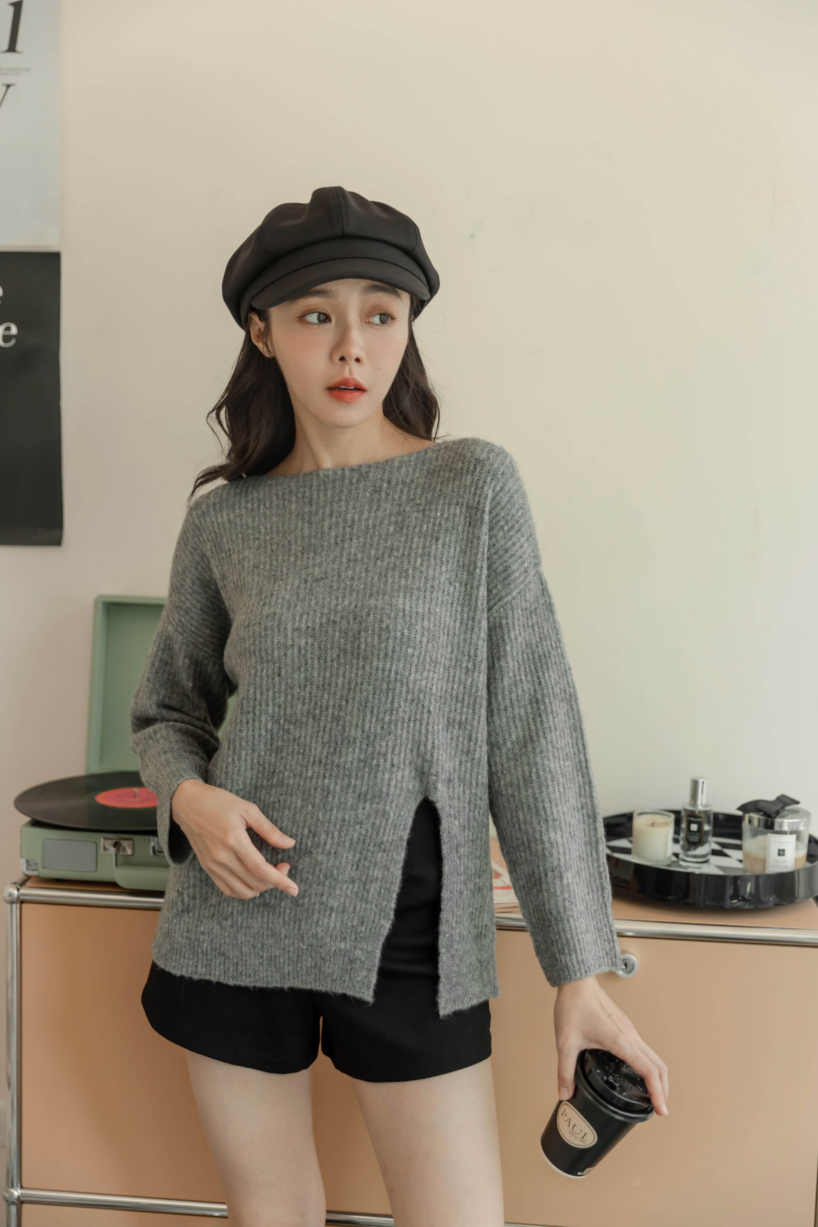 軟綿微平口開衩毛衣-深花灰