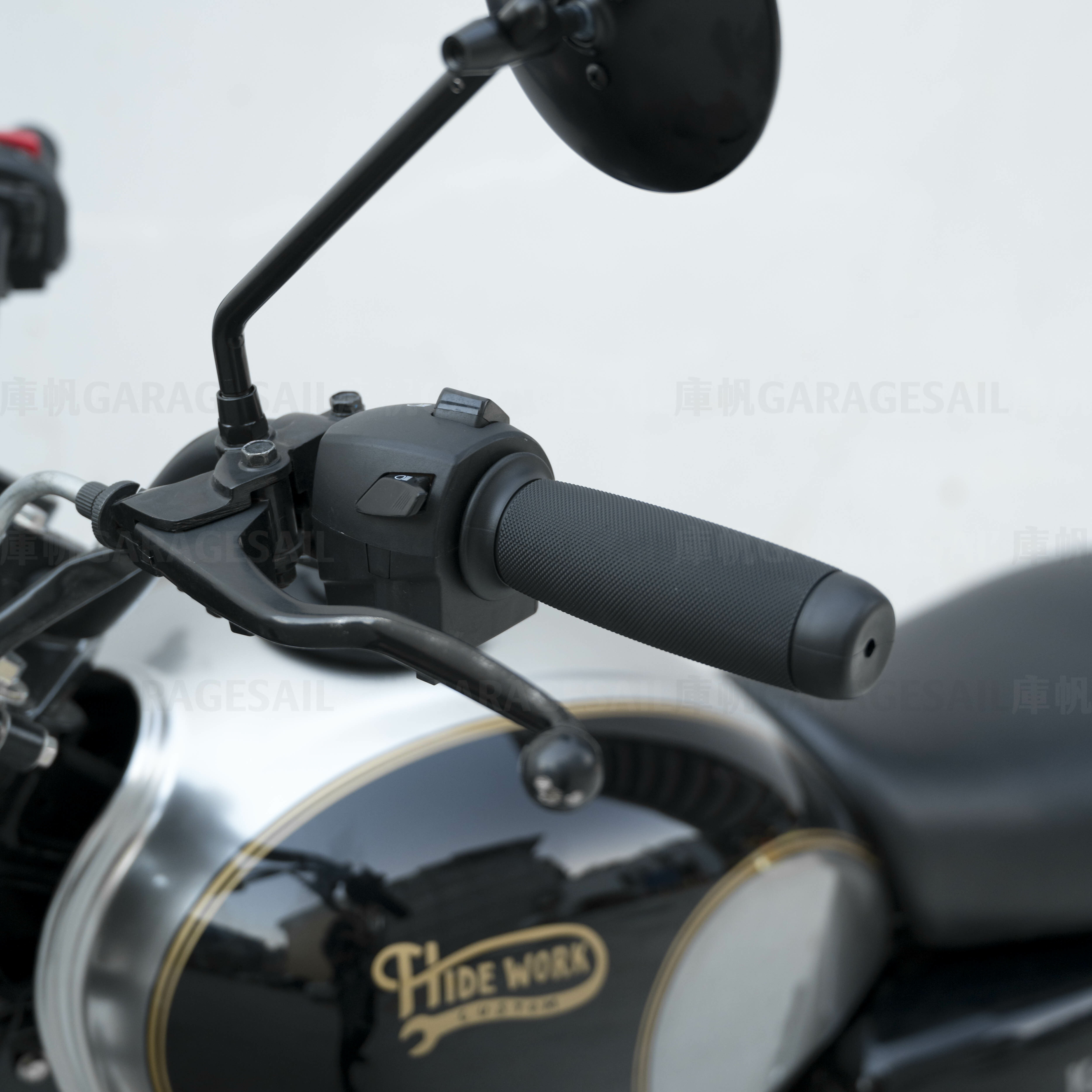 橡膠 握把套 細菱格紋 - 黑