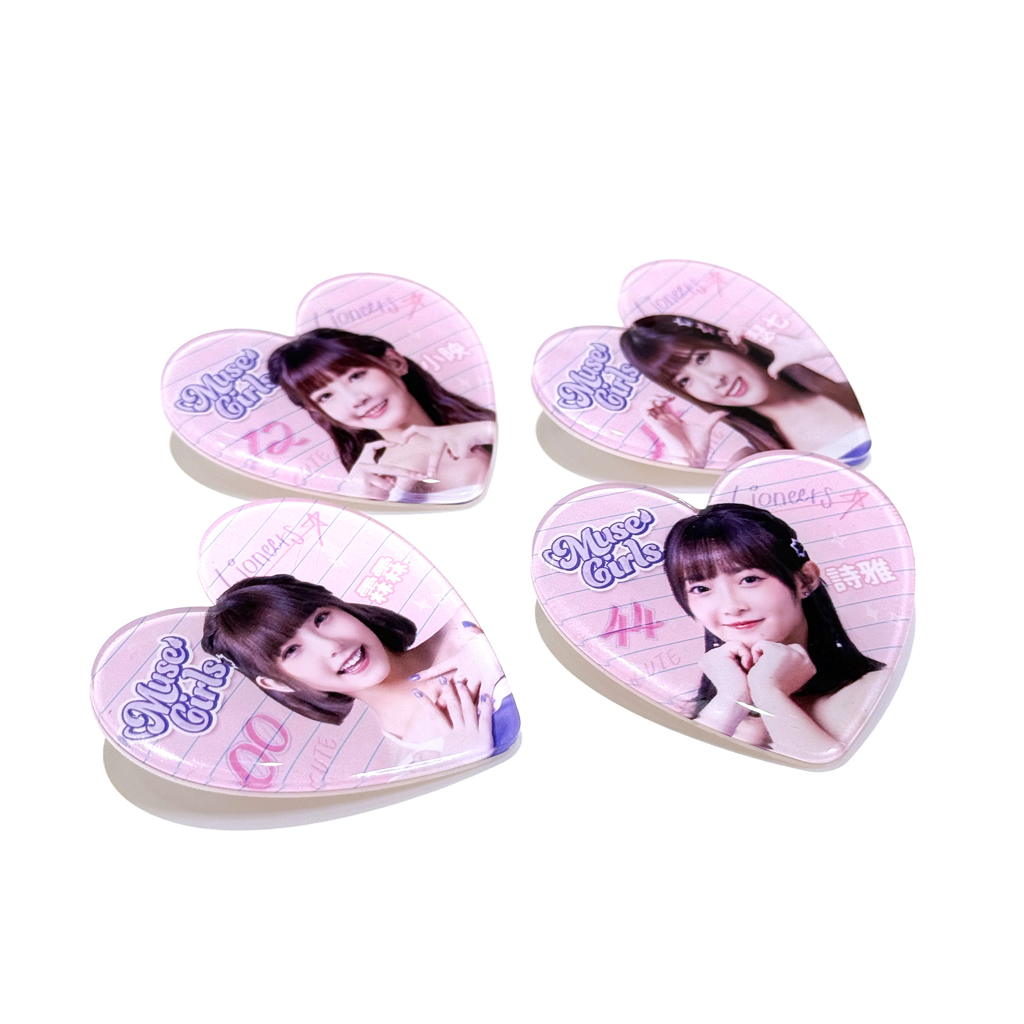 23-24 慕獅女孩愛的徽章扭蛋