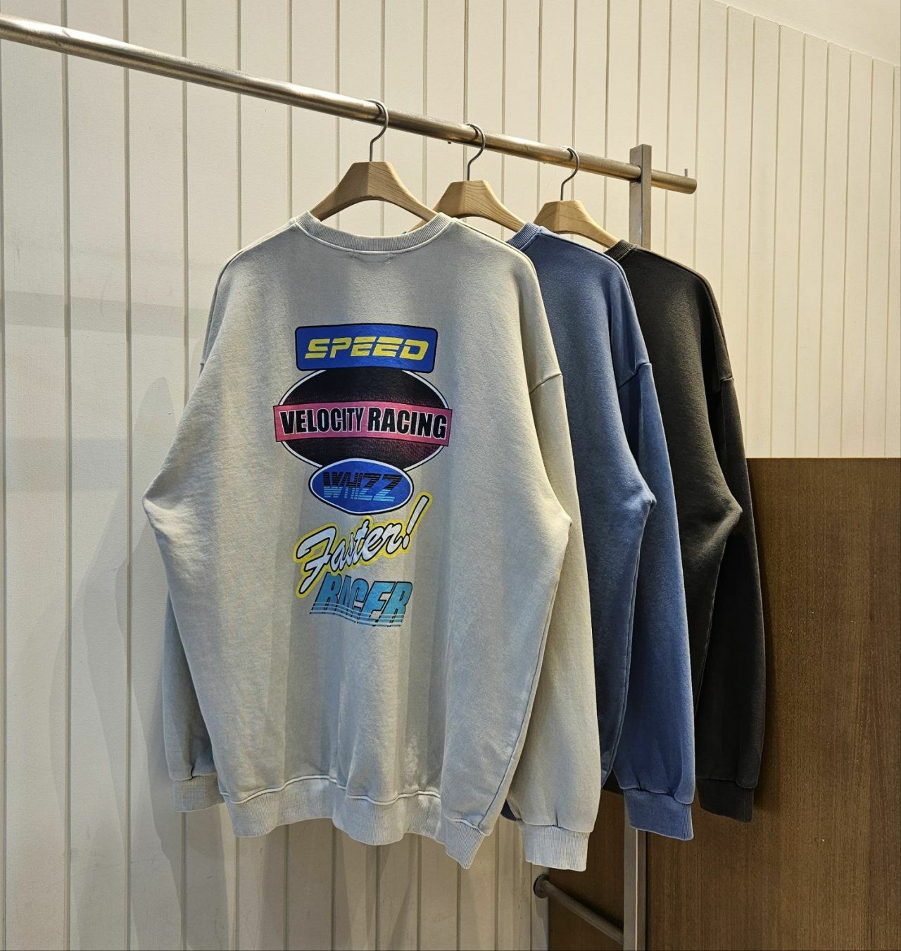 英文字圖案衛衣 BRAVO-001T