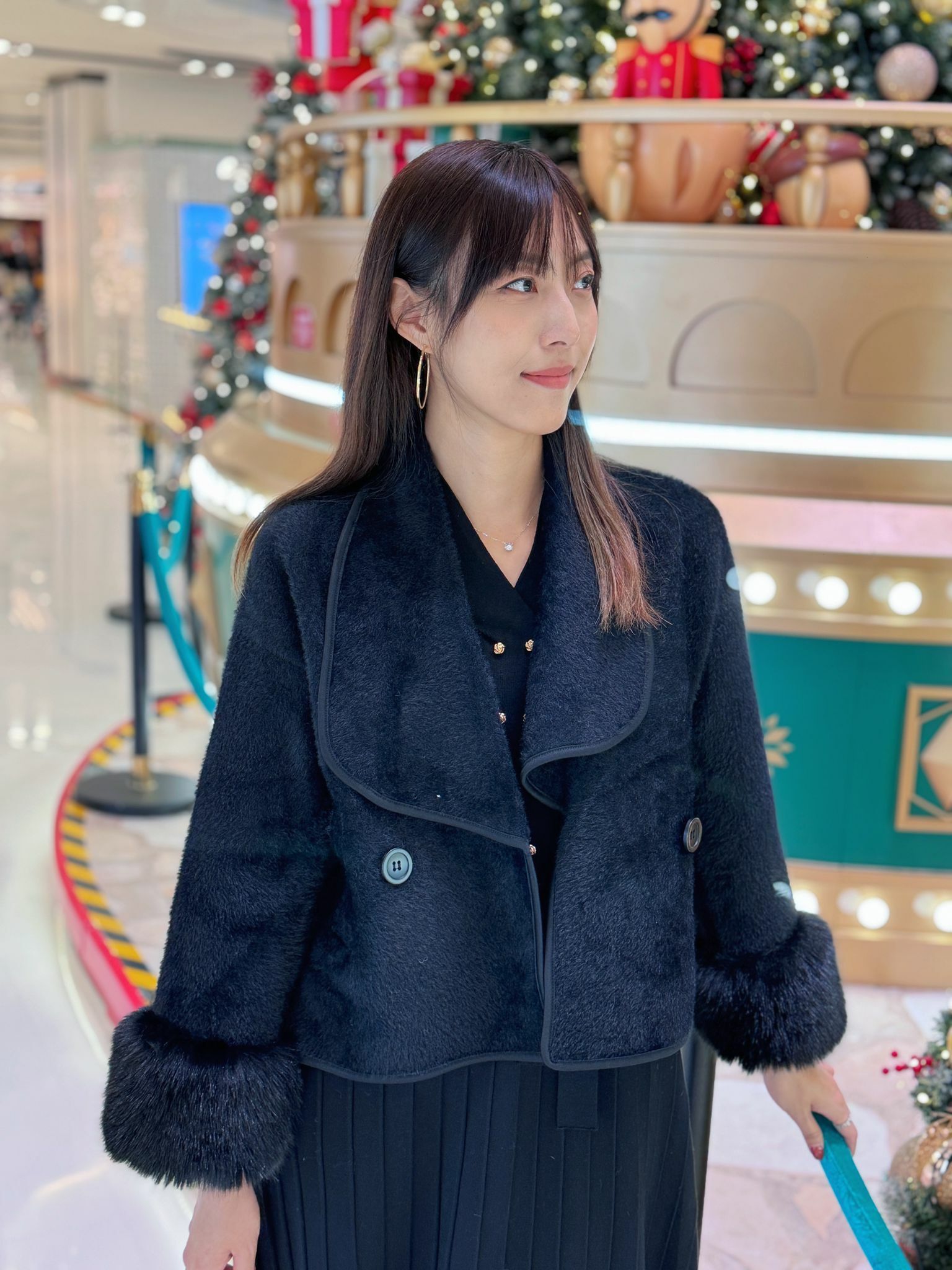 JK#5516 🤍毛毛球千金外套