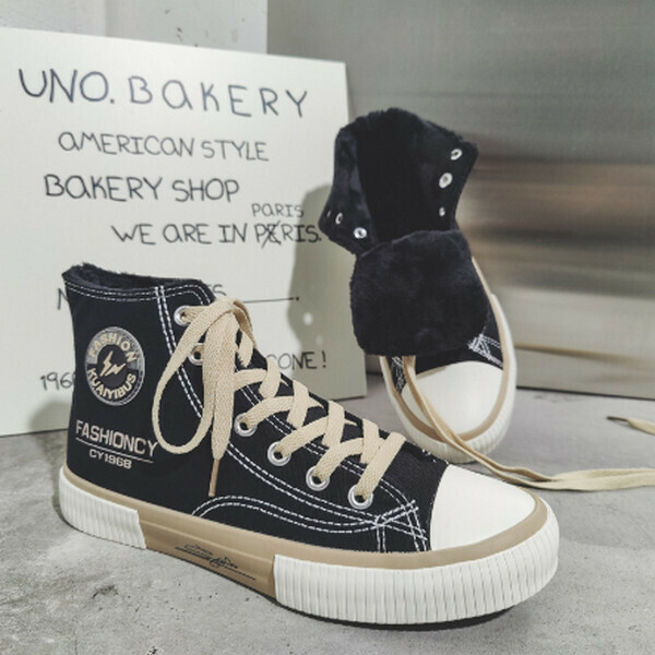 Spring and Autumn Leisure Canvas Shoes (加絨)