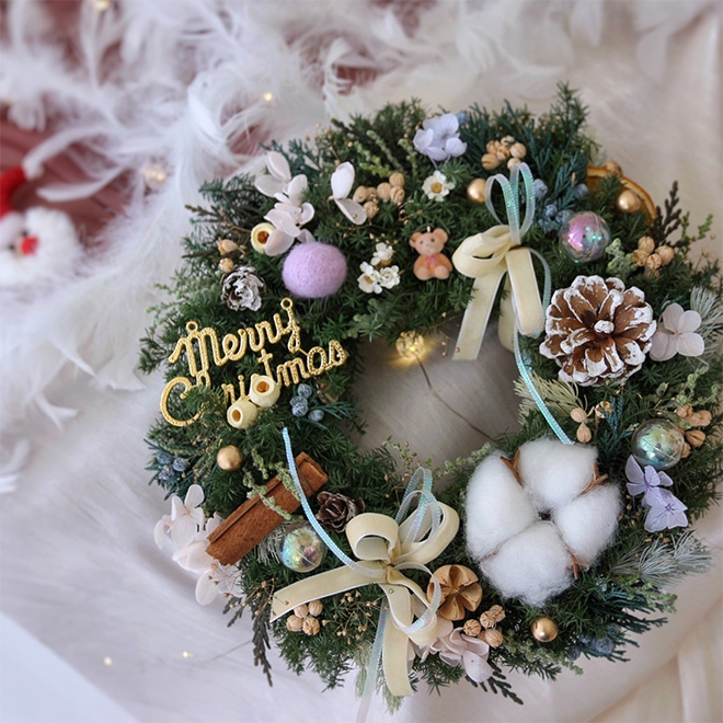 可愛小熊 雪松聖誕花圈 淺紫色裝飾 25CM永生聖誕花圈