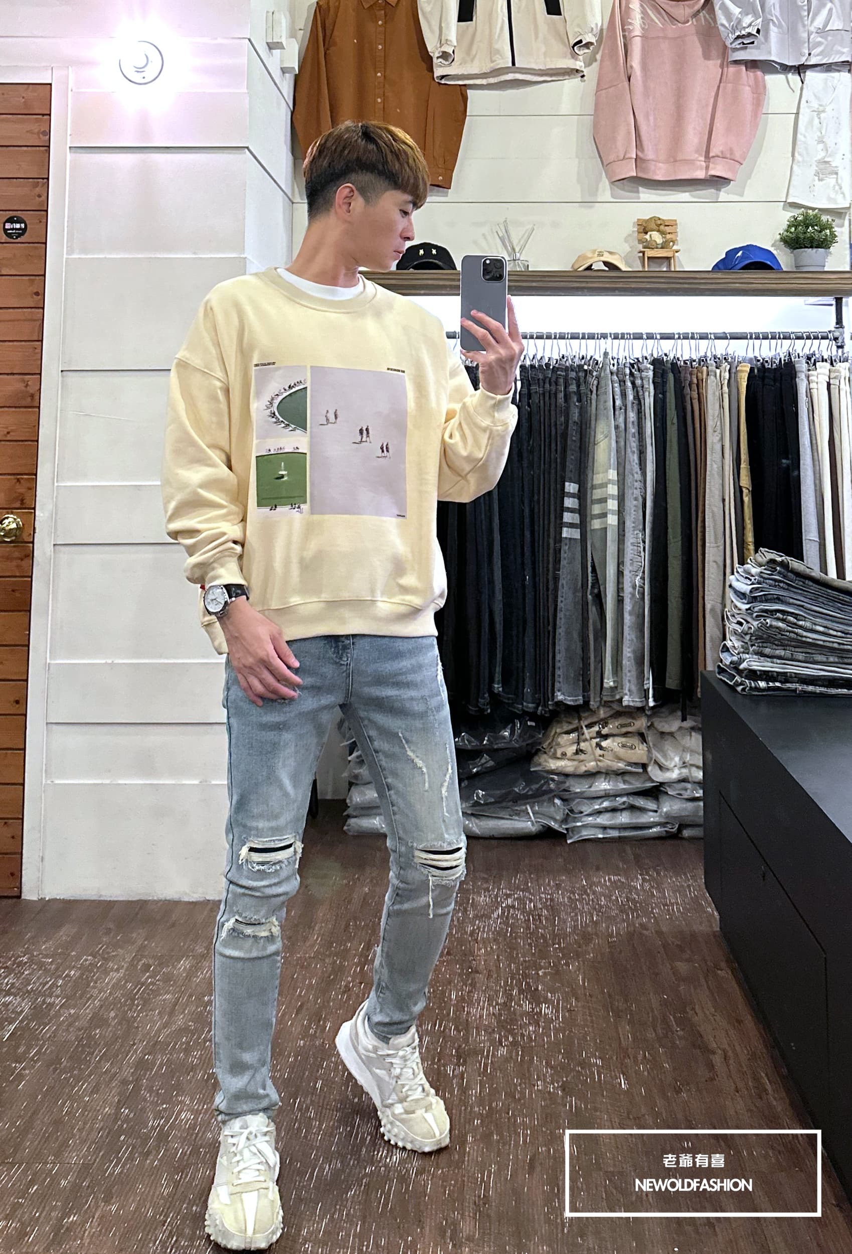 『新品上市』重磅噴泉拼圖刷毛大學T-米(NOF2311F002)