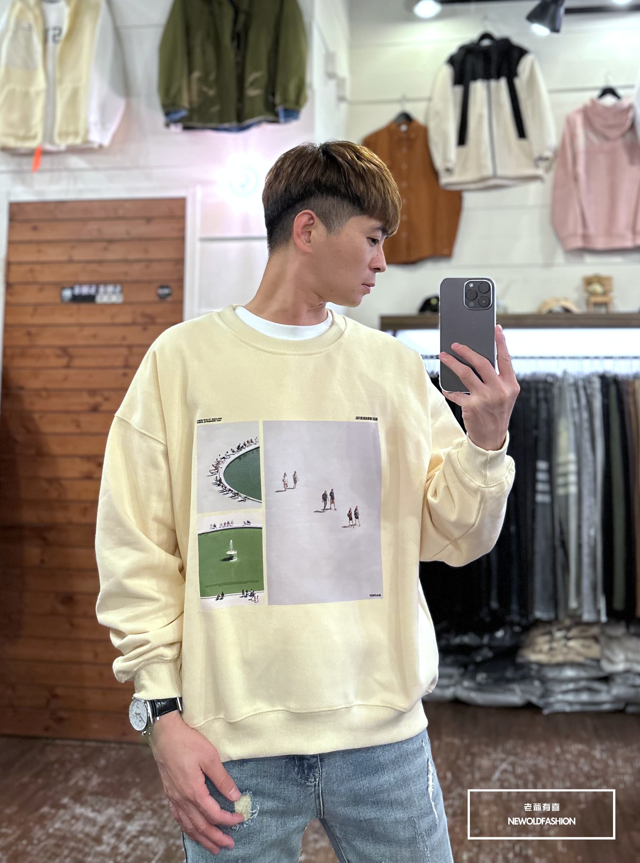 『新品上市』重磅噴泉拼圖刷毛大學T-米(NOF2311F002)