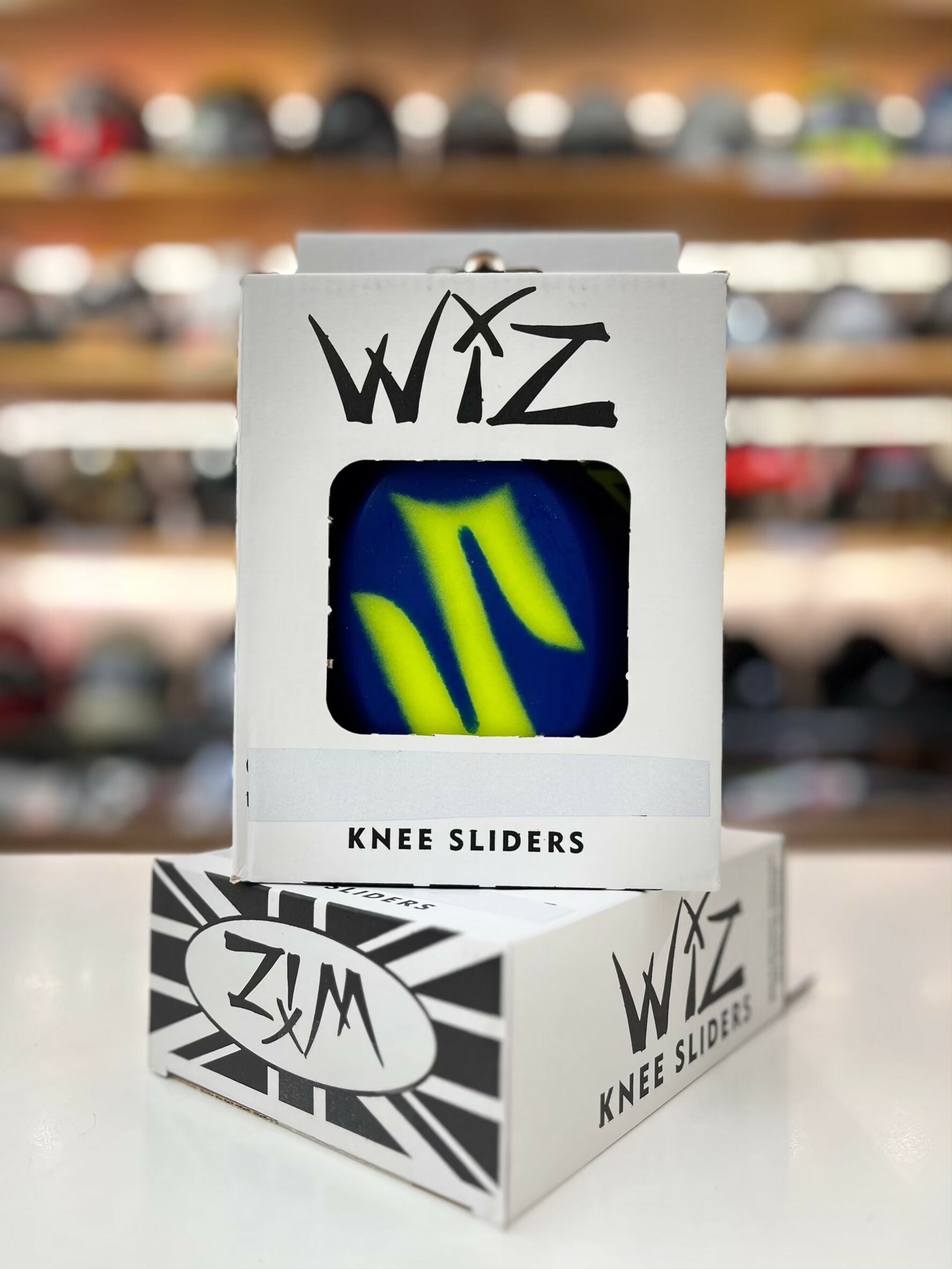 WIZ KNEE SLIDERS 滑塊 SUZUKI 藍底黃