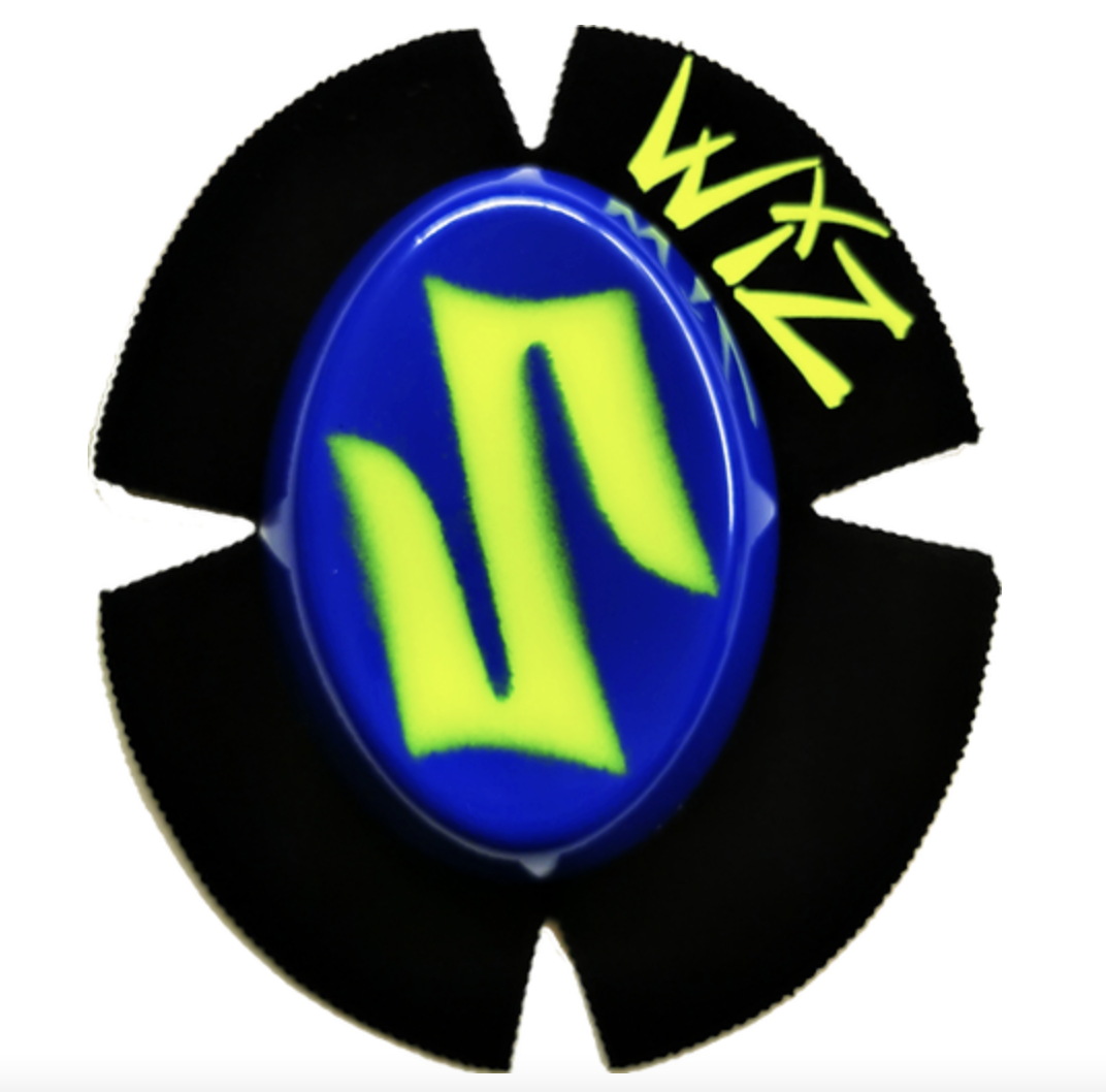 WIZ KNEE SLIDERS 滑塊 SUZUKI 藍底黃