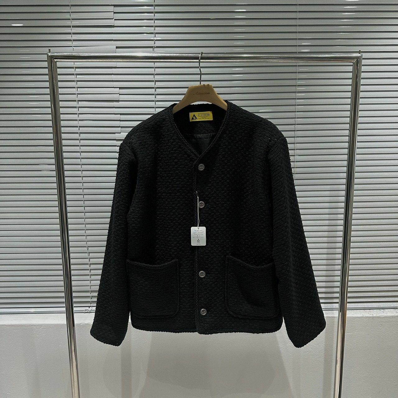 淨色V領開胸外套 BY ATTENTION-082JK