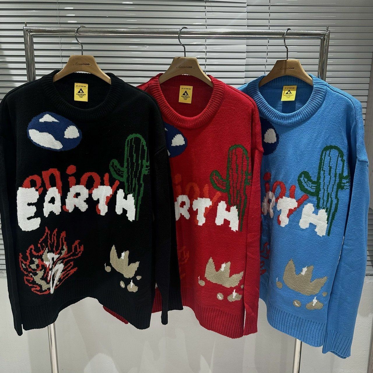 圓領圖案針織衫 BY ATTENTION-088T