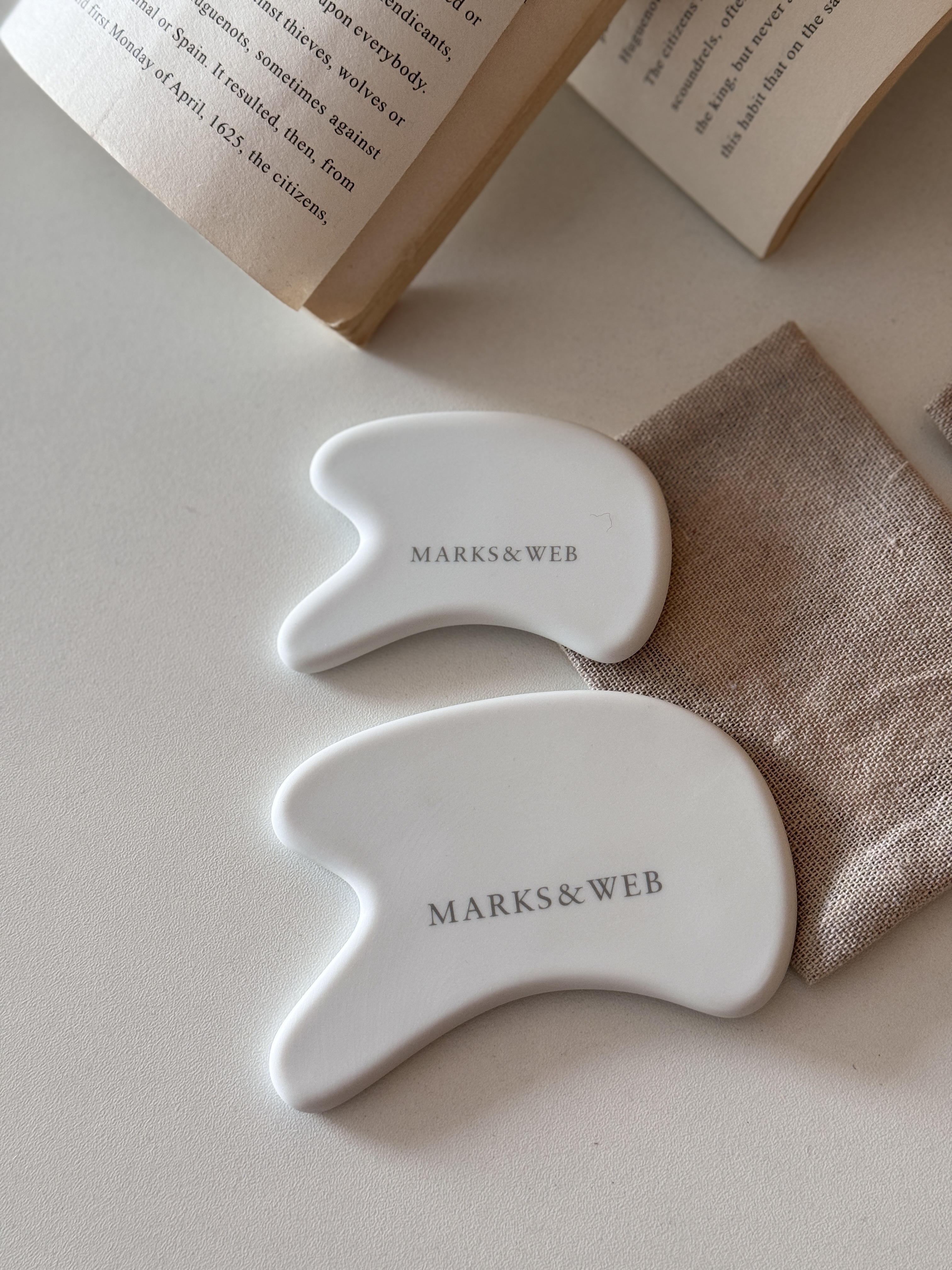 Marks&web陶瓷身體按摩板 （大推！