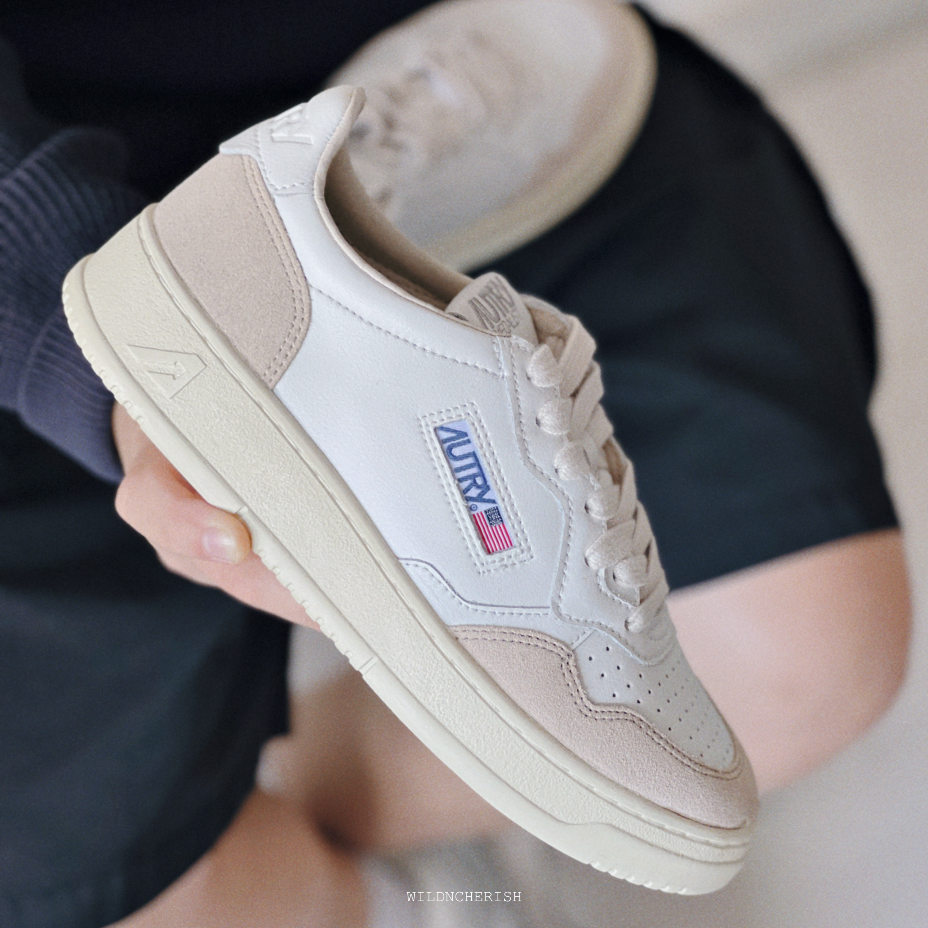 現貨 | Autry Medalist Low Suede Leather 白尾 麂皮 小牛皮