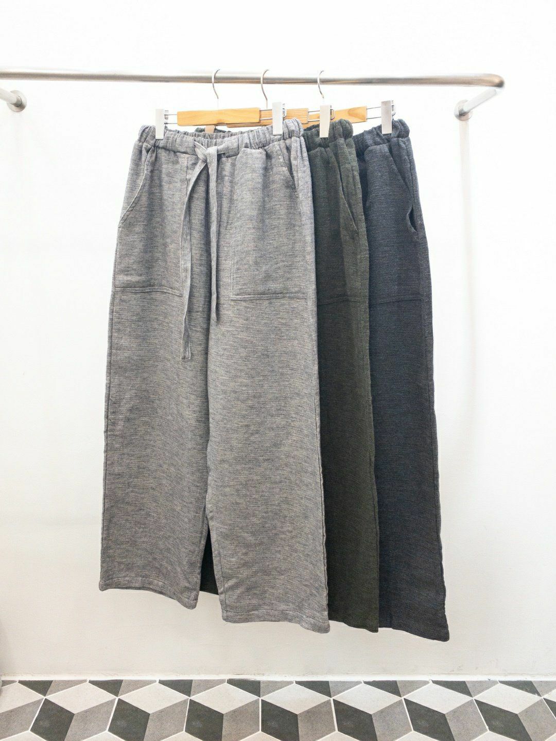 淨色鬆身褲 COSTES-008P