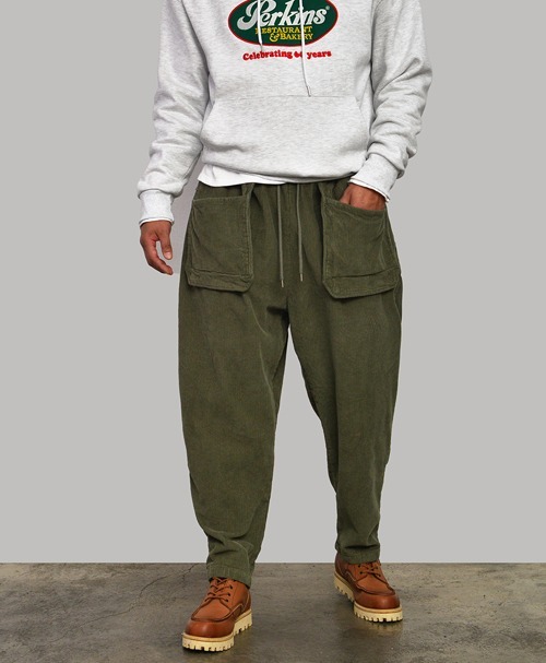 前工裝口袋拉絨燈芯絨氣球褲