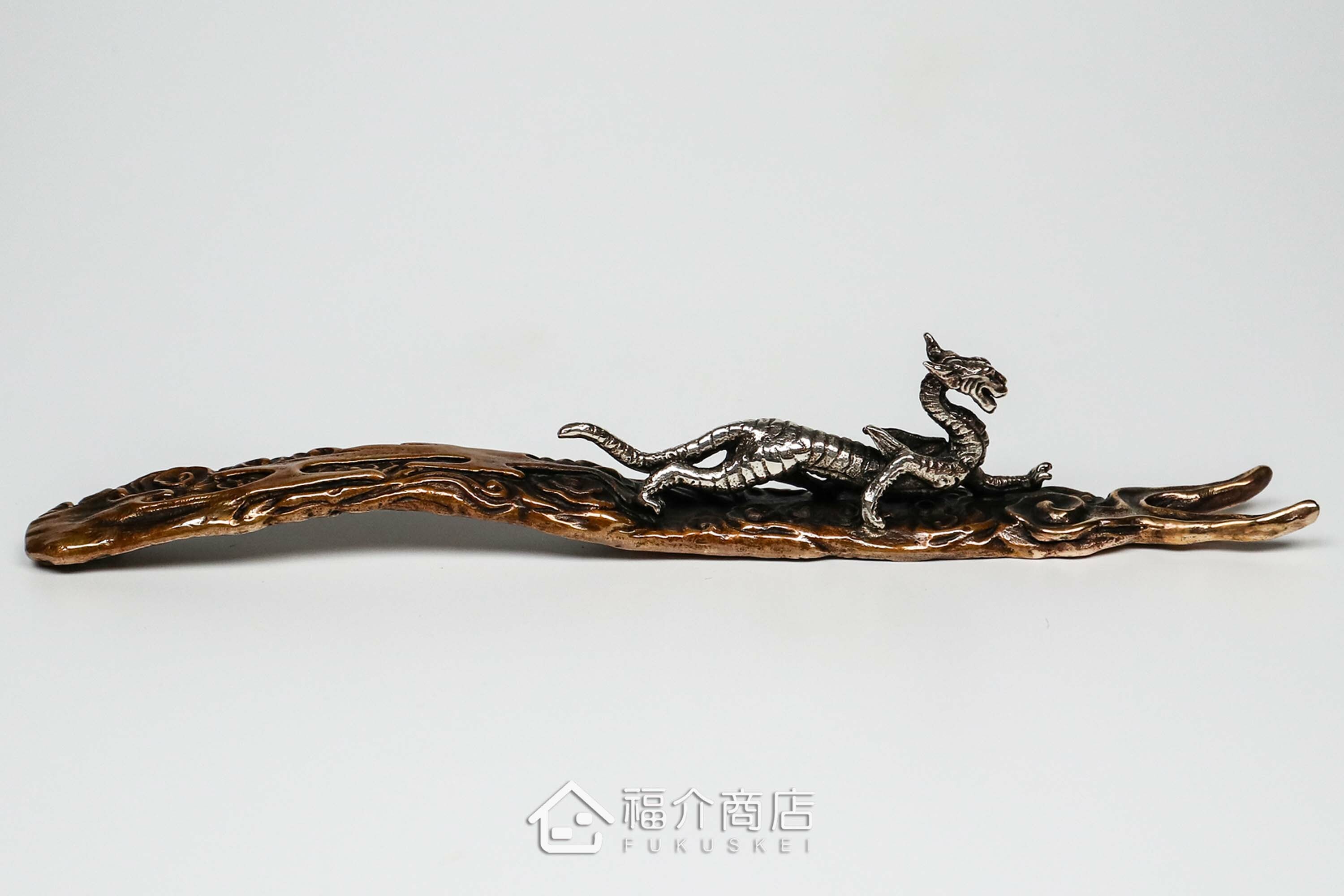 拿起茶壺壺蓋用的蓋取