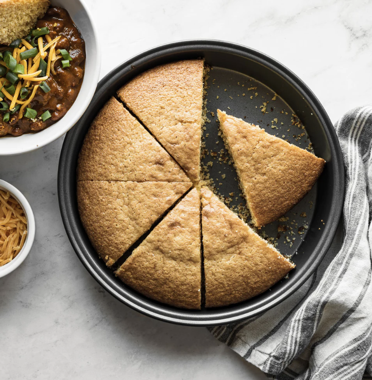 圓形蛋糕不沾烤模  (非鋁合金內層)