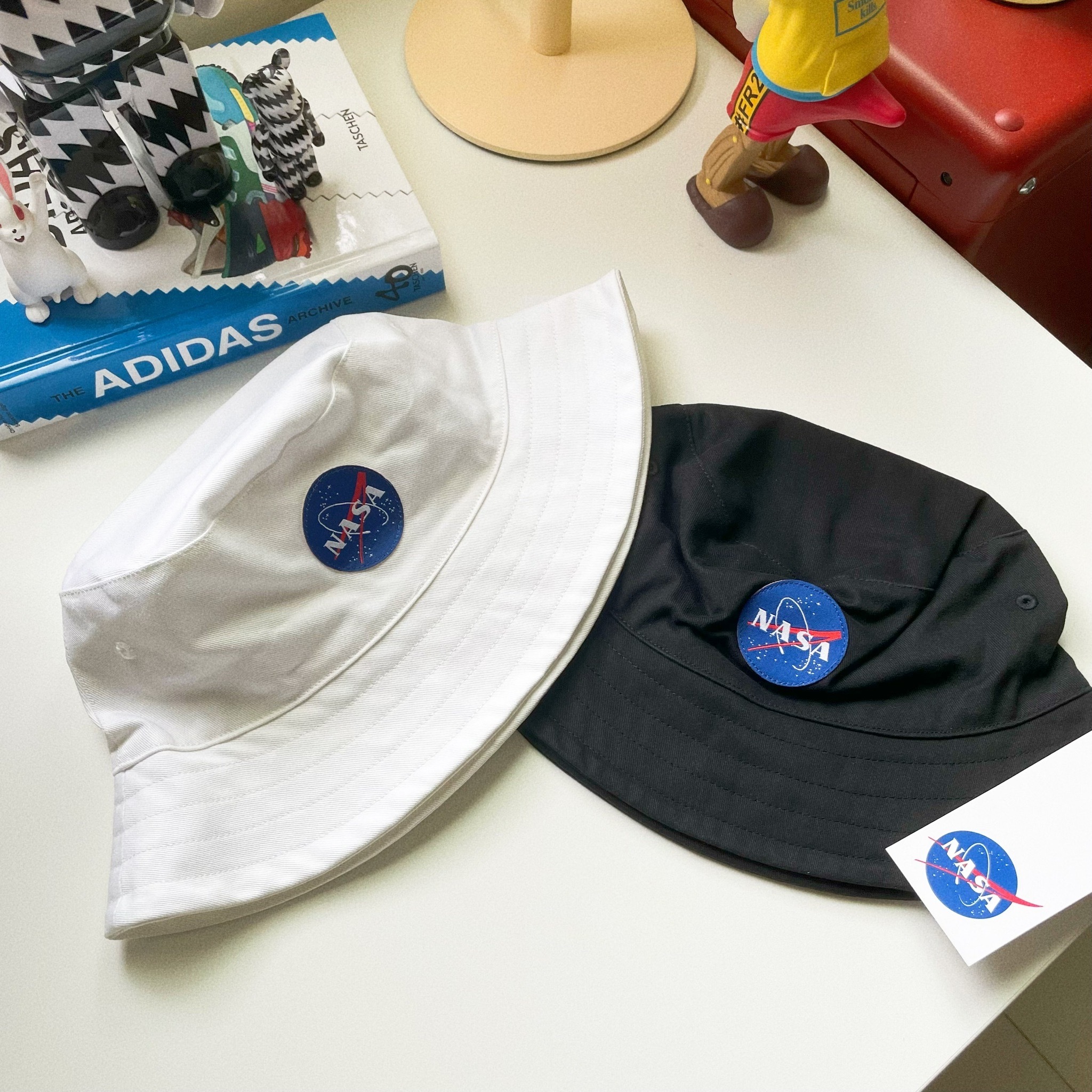 NASA Bucket Hat 美國太空總署 黑色 白色 漁夫帽
