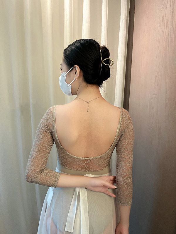 韓國eflora【EB-EFL09 七分袖蕾絲舞衣】可放胸墊