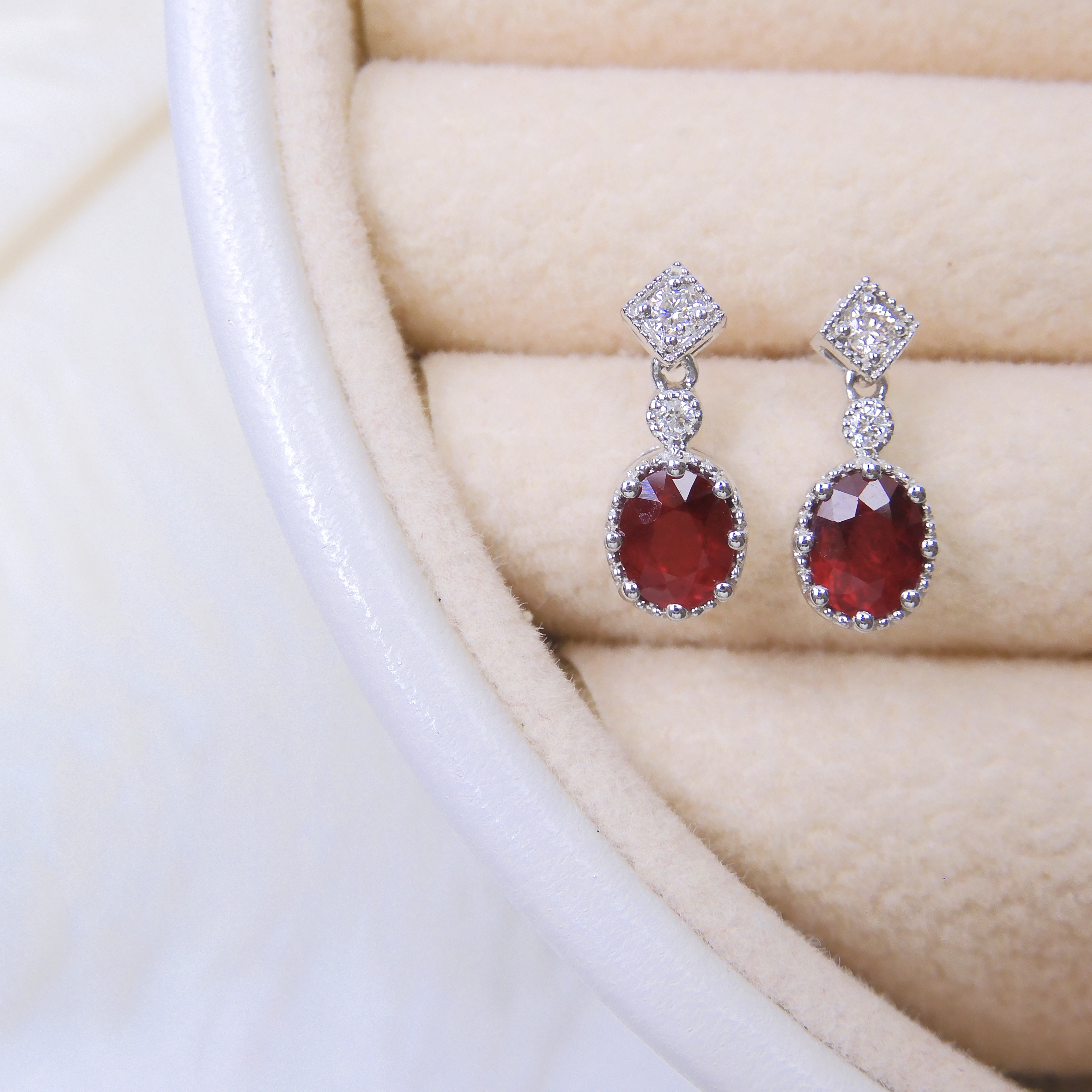 18K金 0.89ct 紅寶石耳釘