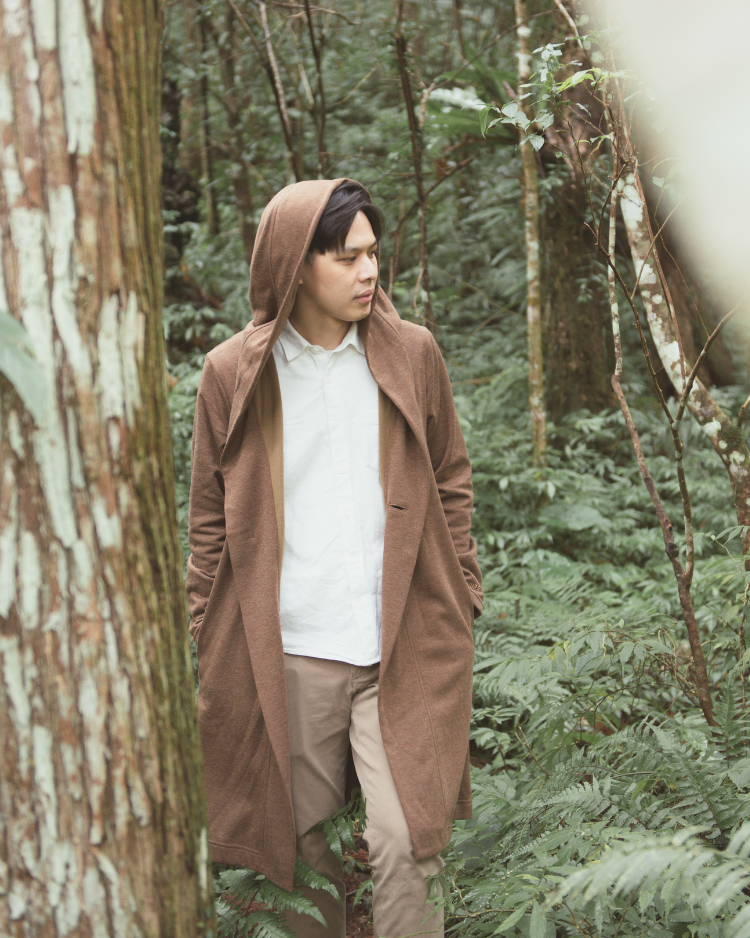 WoolMiracle 羊毛連帽大衣 小編實穿