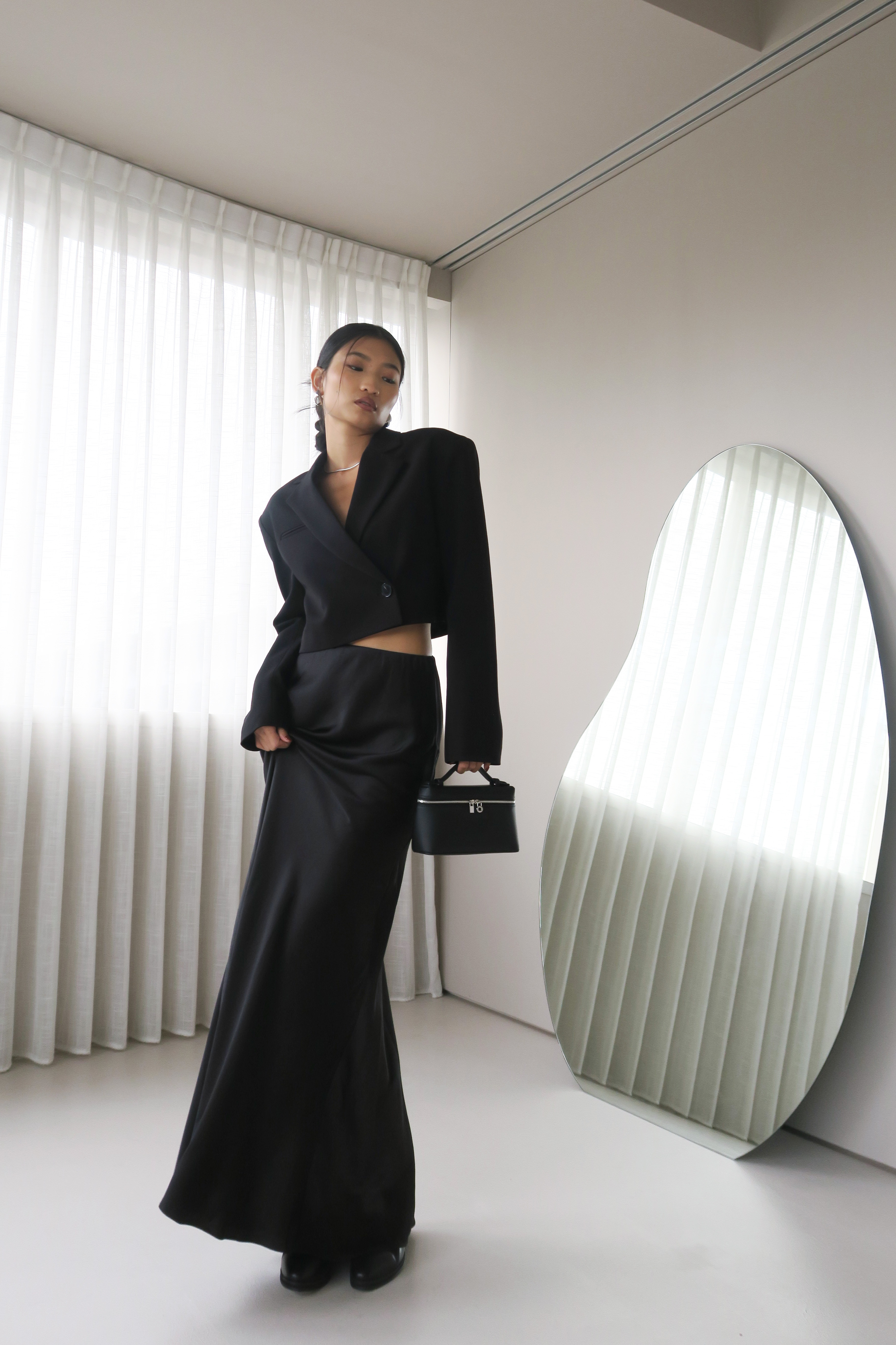 黑緞面裙(升級2.0)S現貨