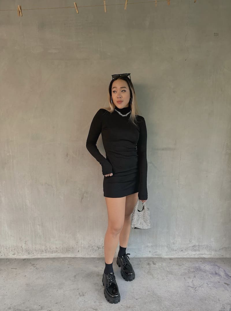 高領螺紋針織洋裝