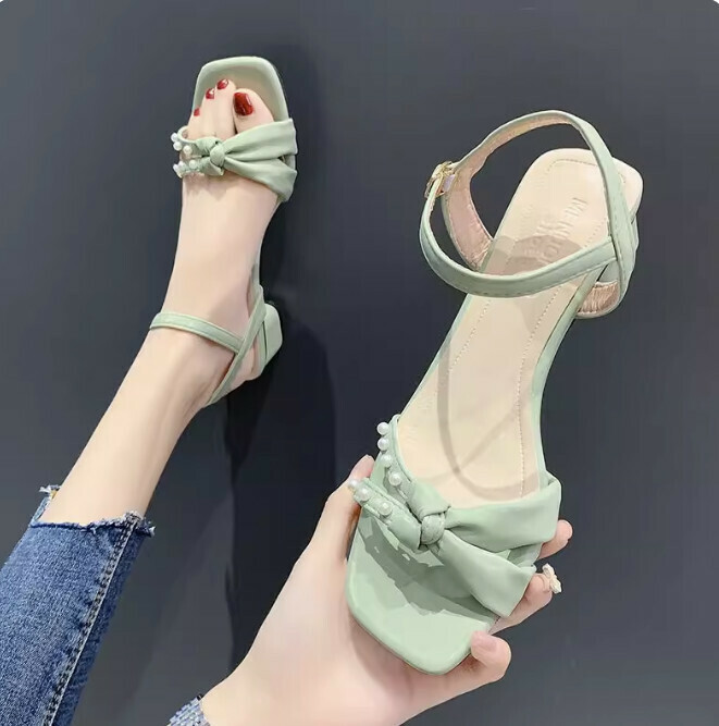 涼鞋