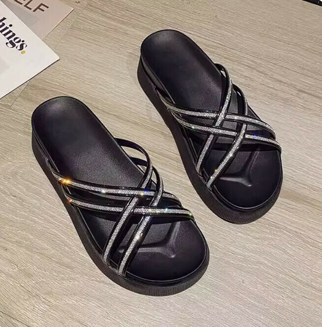 涼拖鞋