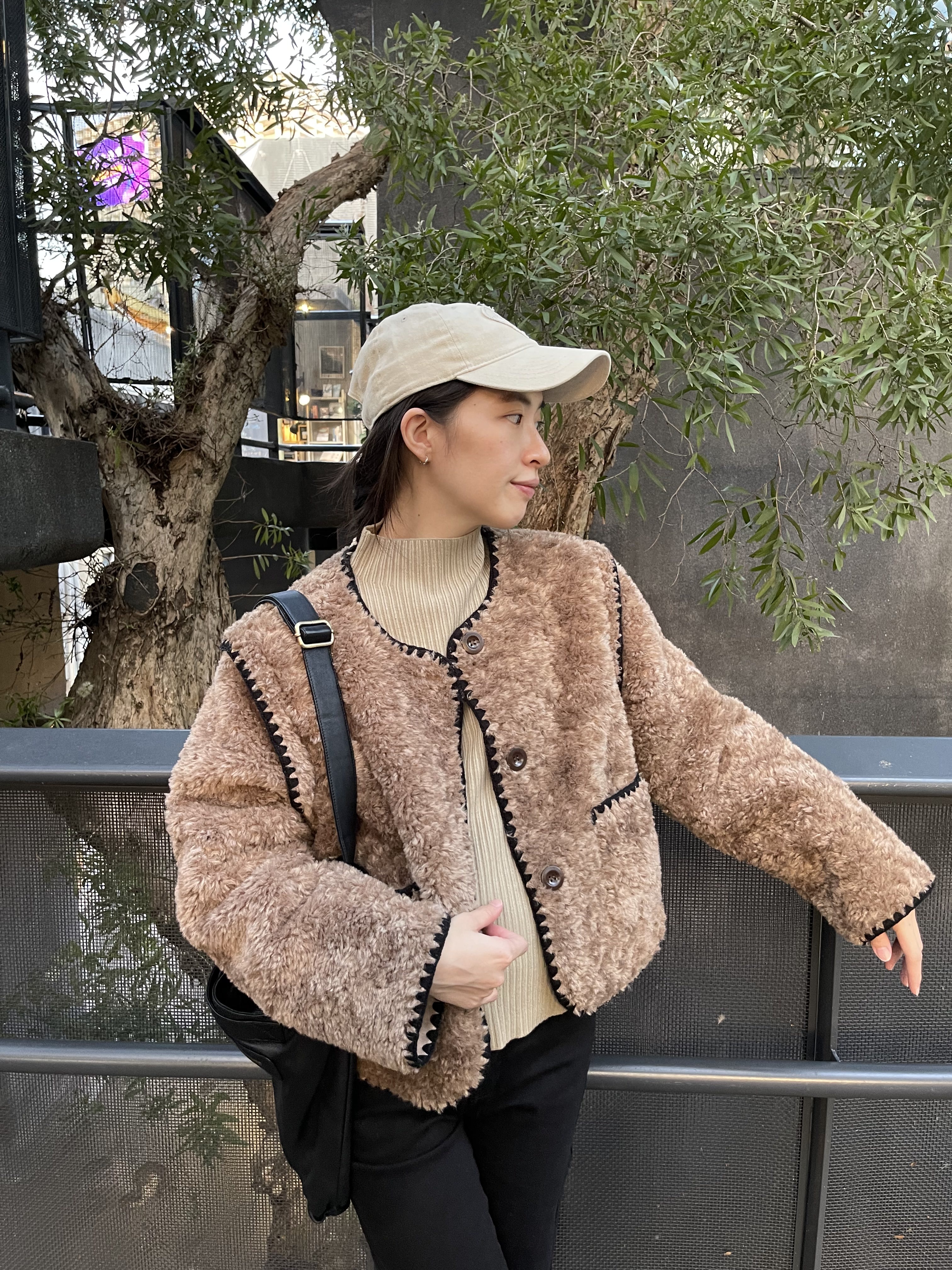 泰迪熊毛毛滾邊外套