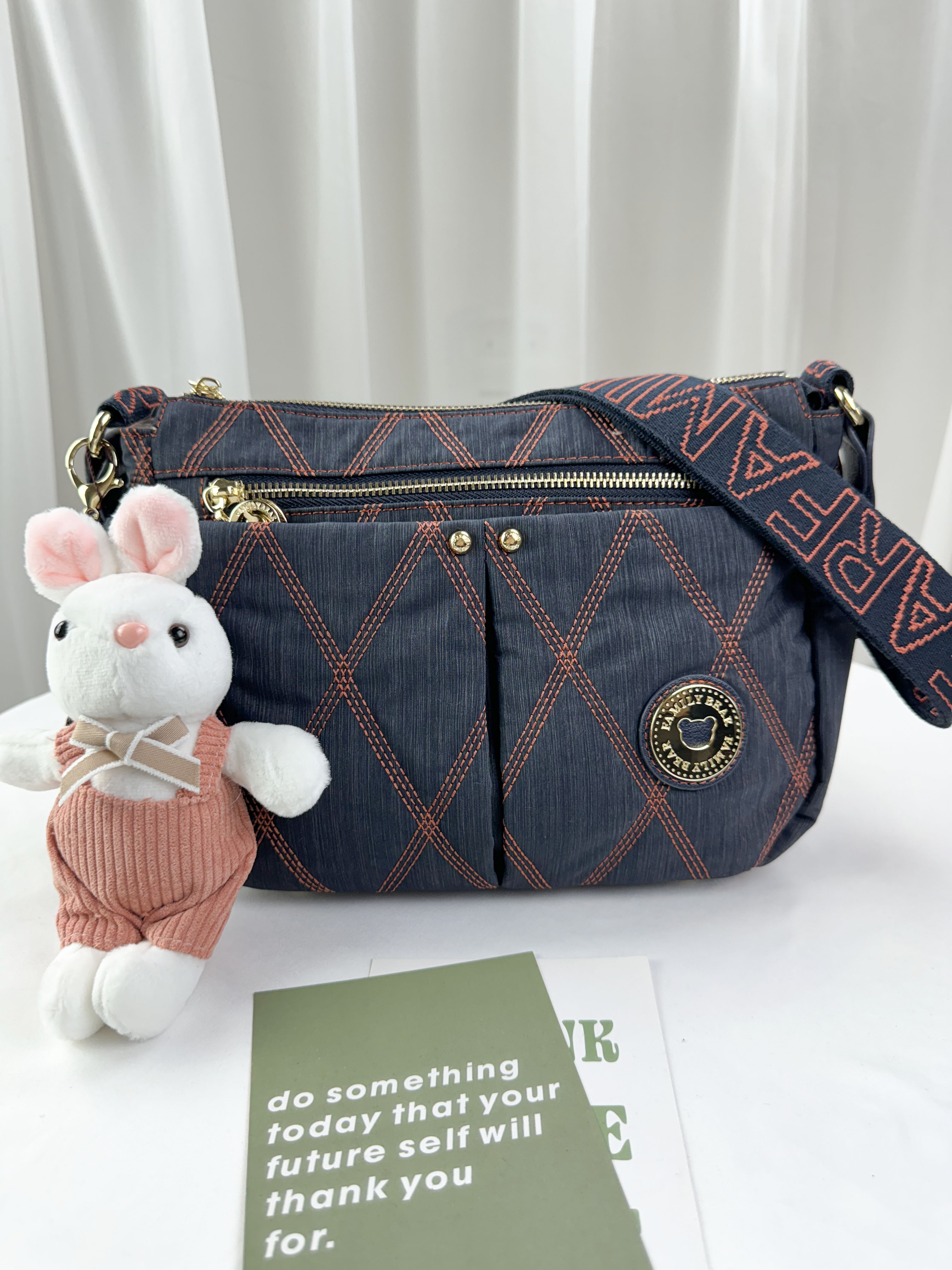 FamilyBear 藍橙菱格線尼龍側背包 附兔兔吊飾   #2806